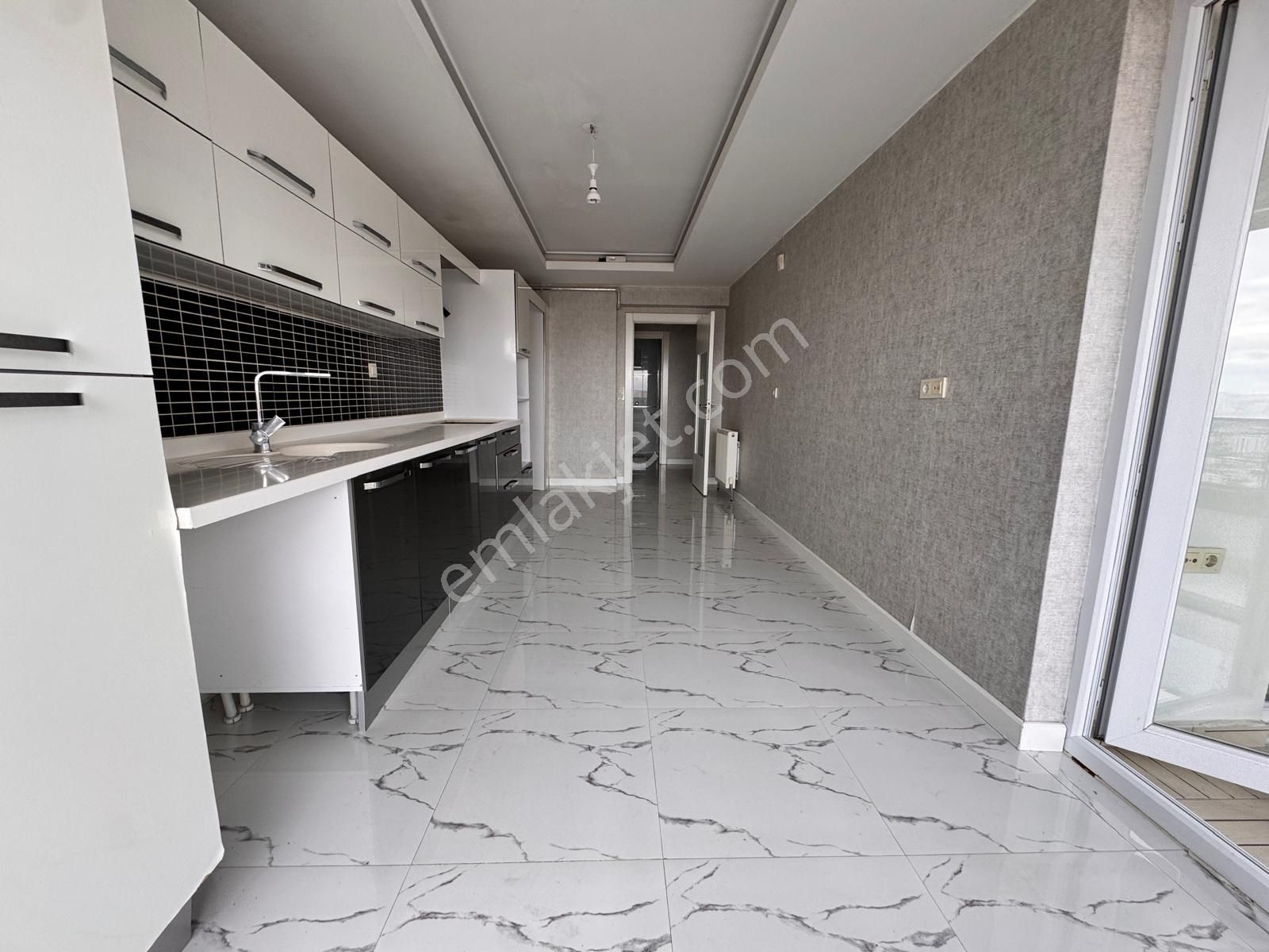 Fuat Çetin'den Şehir Hast.ve Antares Yakını Manzaralı 210 M2 - Görsel 3