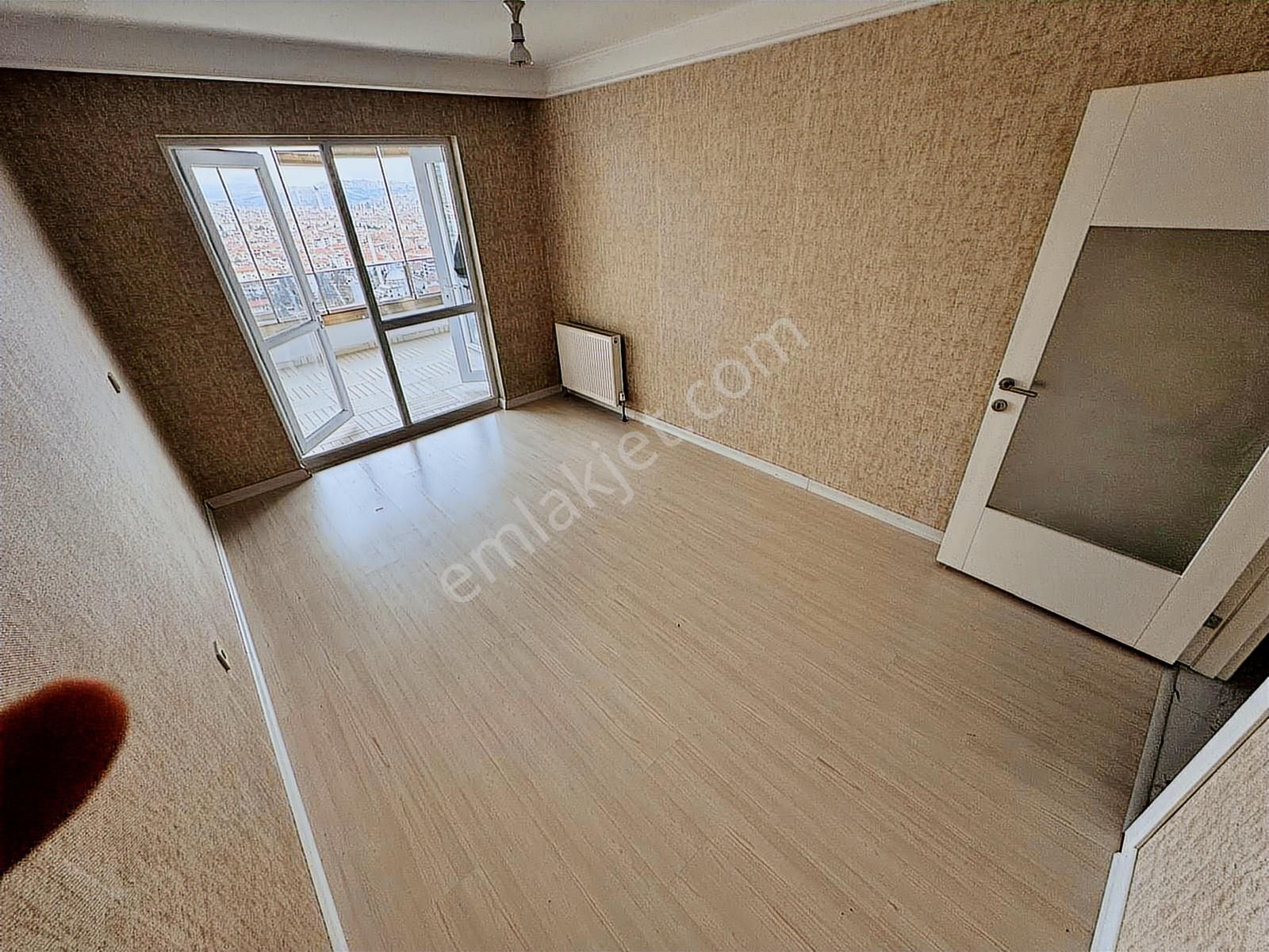 Fuat Çetin'den Şehir Hast.ve Antares Yakını Manzaralı 210 M2 - Görsel 13