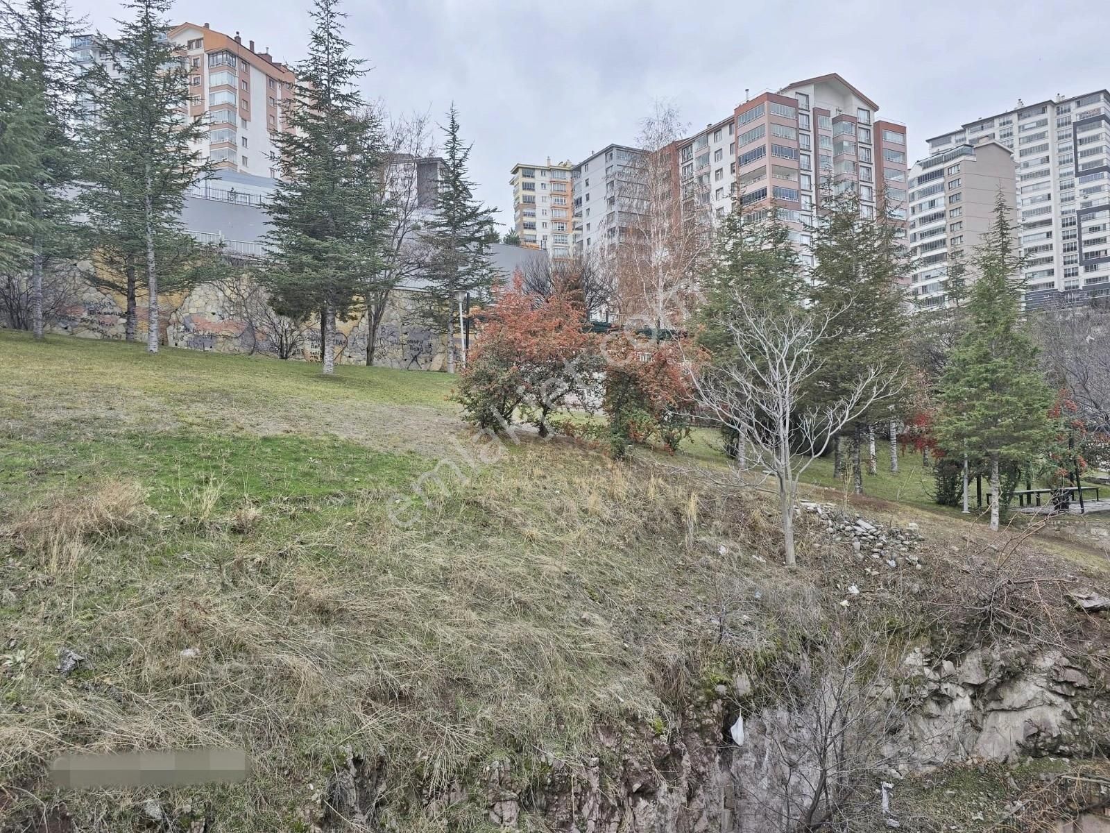 Fuat Çetin'den Ayvalı Merkez De Genç Bina Da Orta Kat Yapılı 2+1 - Görsel 27