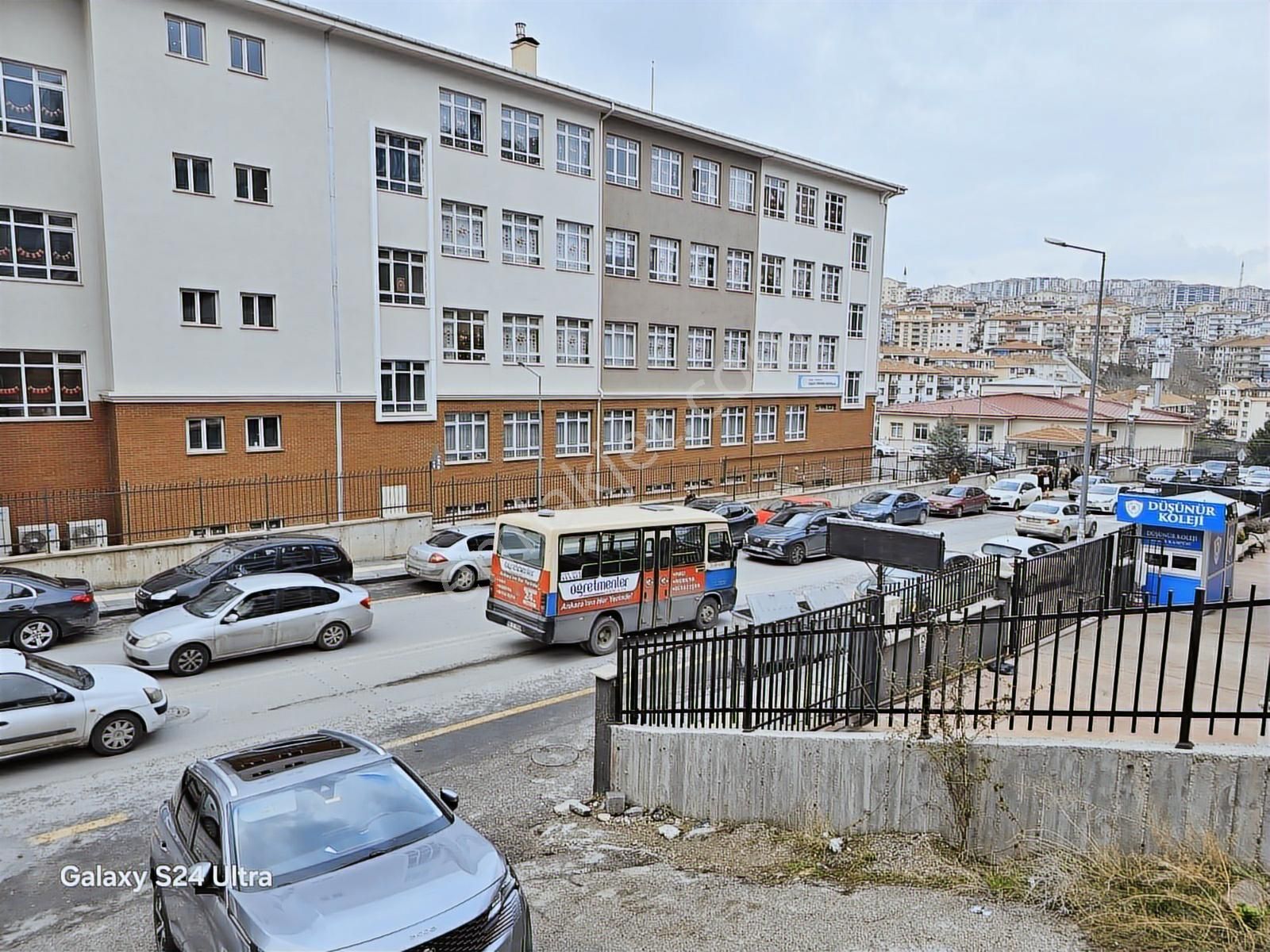 Fuat Çetin'den Ayvalı Merkez De Genç Bina Da Orta Kat Yapılı 2+1 - Görsel 33