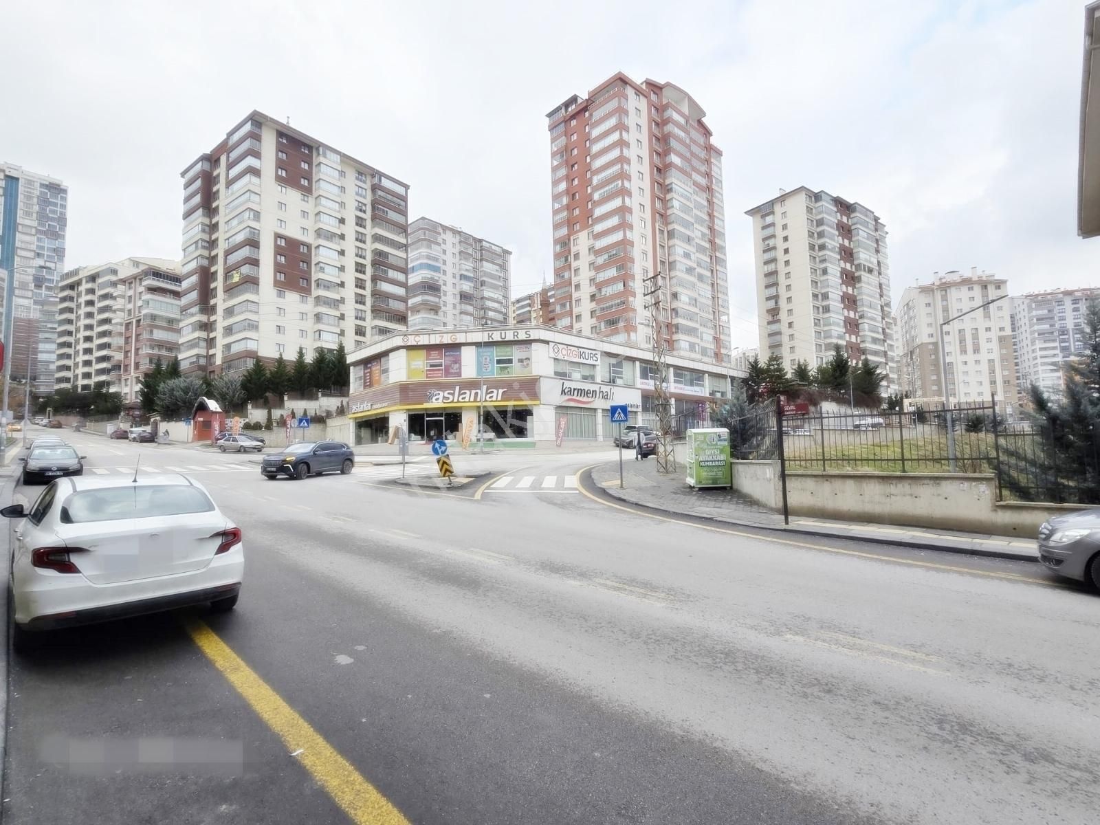 Fuat Çetin'den Ayvalı Merkez De Genç Bina Da Orta Kat Yapılı 2+1