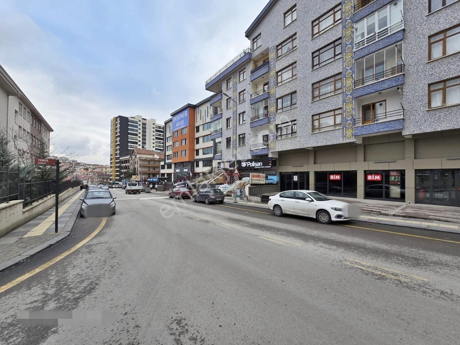 Fuat Çetin'den Ayvalı Merkez De Genç Bina Da Orta Kat Yapılı 2+1 - Görsel 19