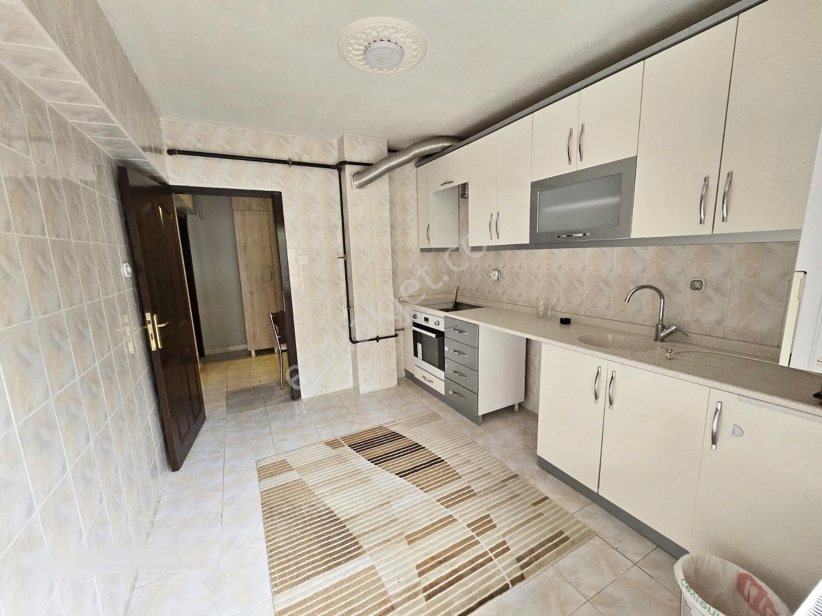 Fuat Çetin'den Ayvalı Merkez De Genç Bina Da Orta Kat Yapılı 2+1 - Görsel 25