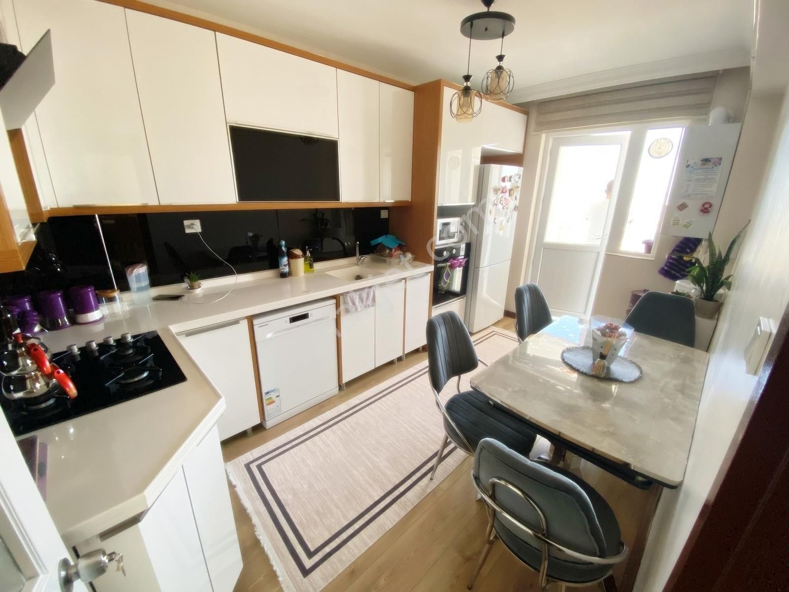 Fuat Çetin'den Etli Vadi Yanı Asnsrlü Manzaralı Lüx Yapılı Kacmz