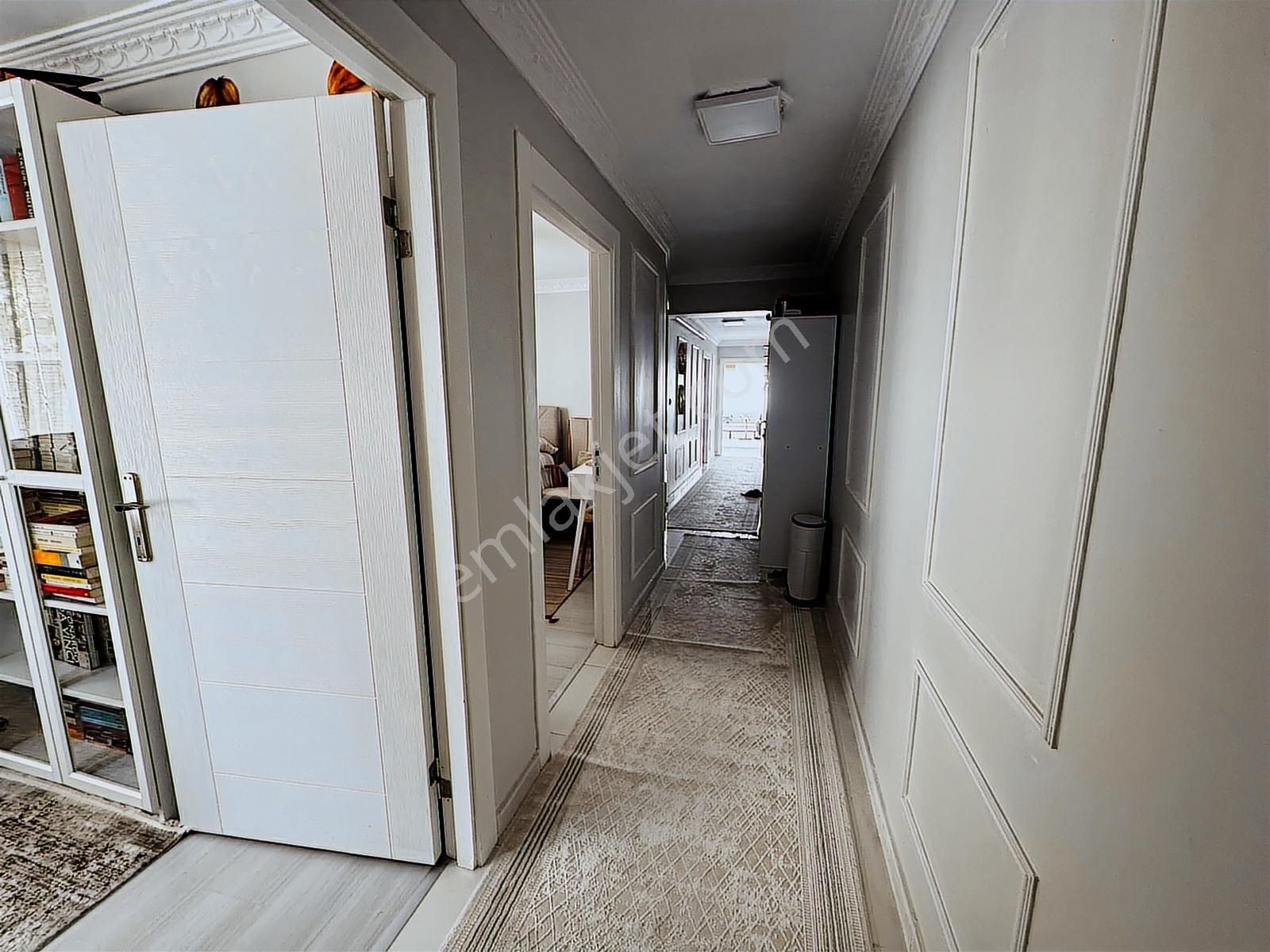 Fuat Çetin'den Ayvalı Merkez Yanı Yeni Bina 1.kat Kış Bahçeli - Görsel 27