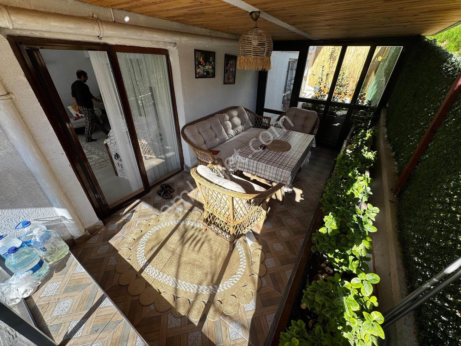 Fuat Çetin'den Ayvalı Merkez Yanı Yeni Bina 1.kat Kış Bahçeli - Görsel 6