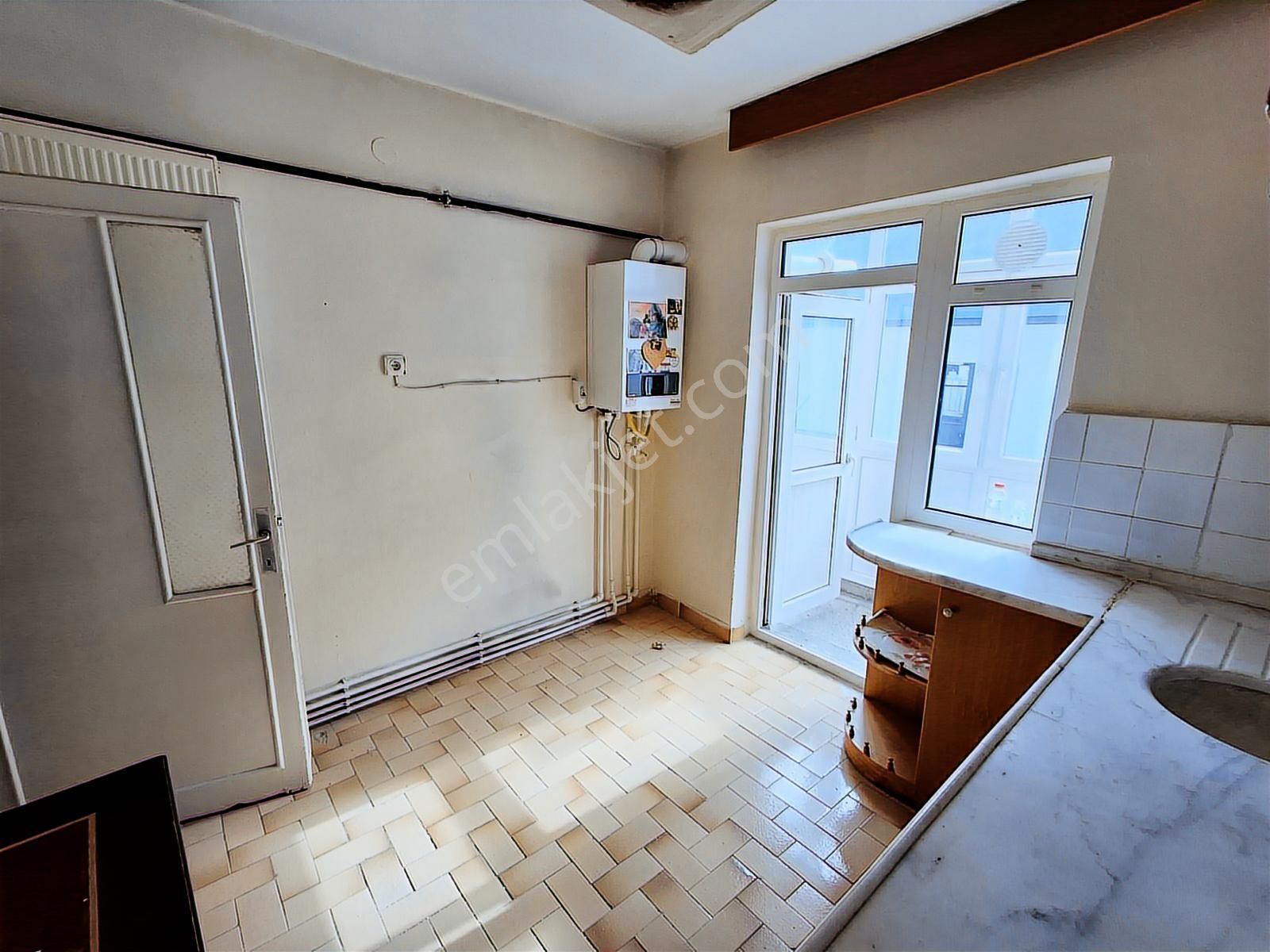 Fuat Çetin'denhem Oturumluk Hem Yatırımlık Süper Konum 2.kat 3+1 - Görsel 24