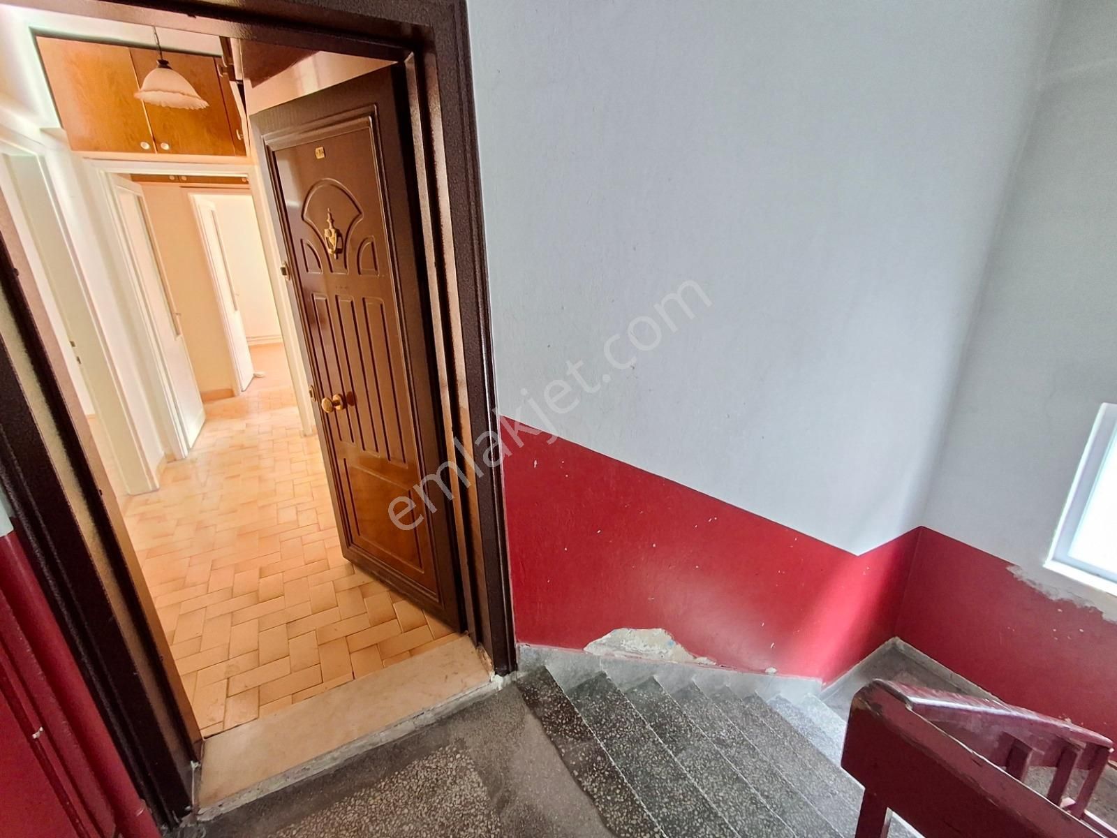 Fuat Çetin'denhem Oturumluk Hem Yatırımlık Süper Konum 2.kat 3+1 - Görsel 32