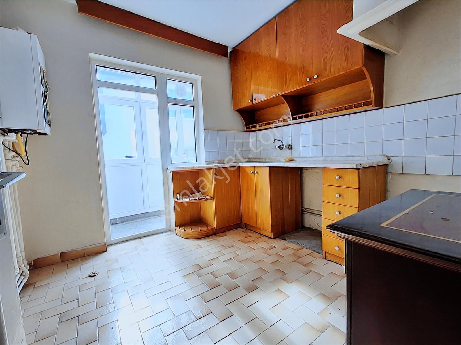 Fuat Çetin'denhem Oturumluk Hem Yatırımlık Süper Konum 2.kat 3+1 - Görsel 26