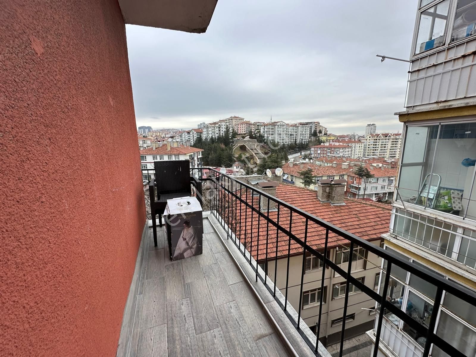 Fuat Çetin'den Manzaralı Lüx Yapılı Harika Konumda 3+1 - Görsel 29