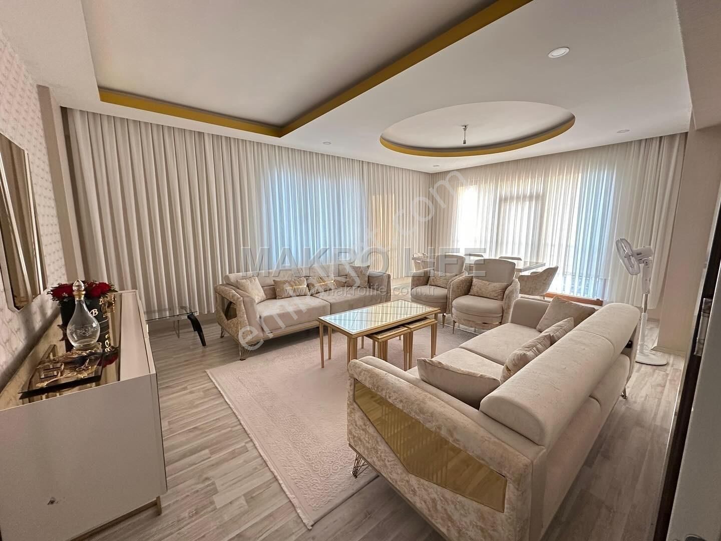 Bağcılarda 4+1 Acill Kiralık Lüks Daire - Görsel 5