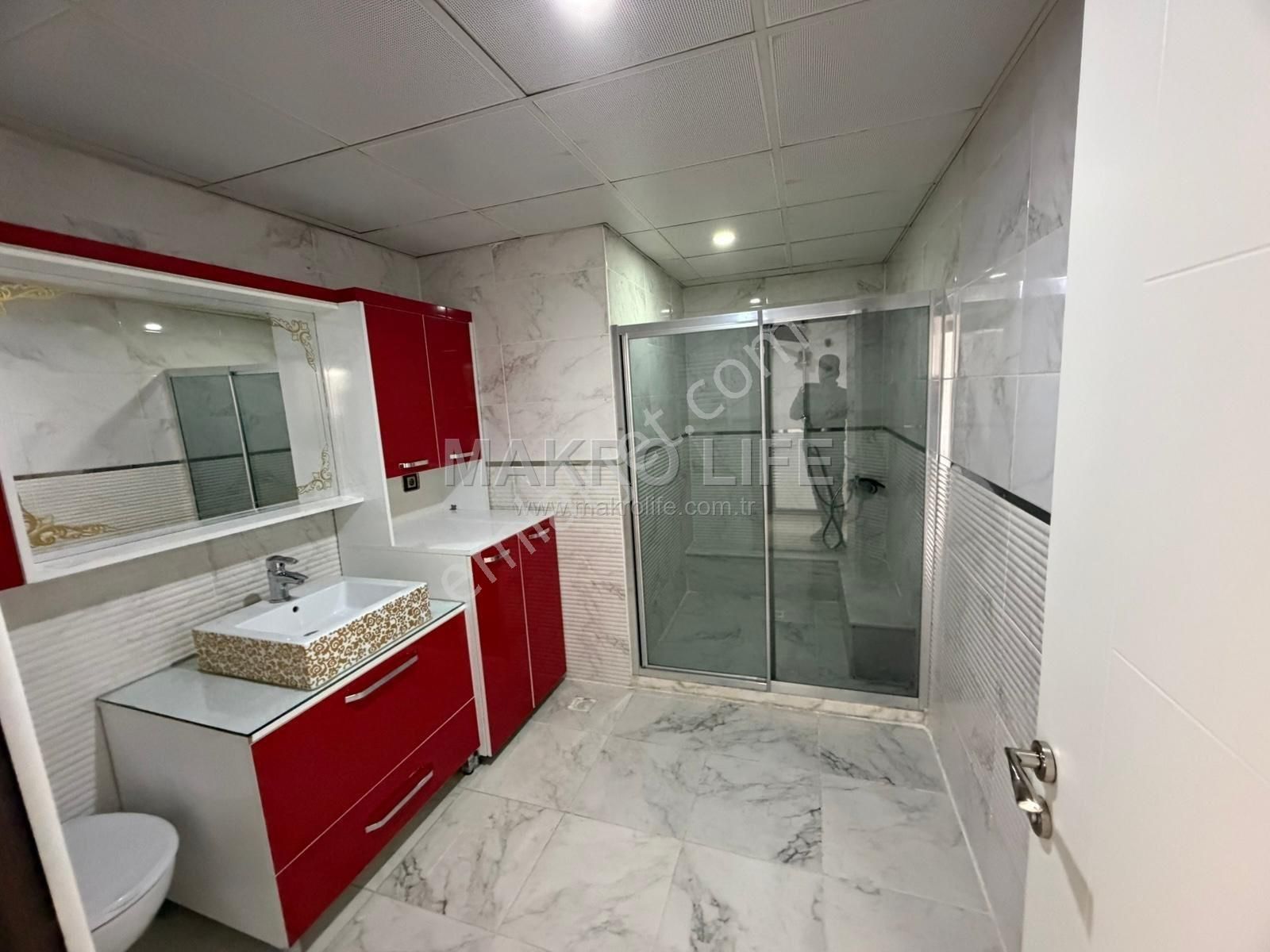 Bağcılarda 4+1 Acill Kiralık Lüks Daire - Görsel 14
