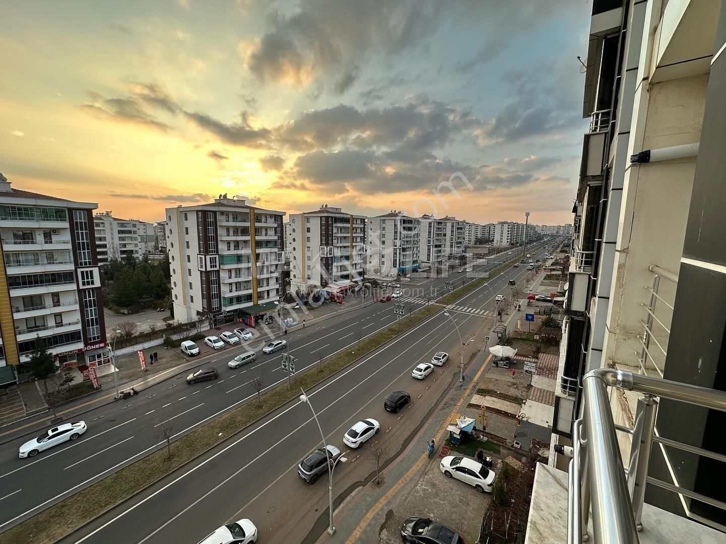 Bağcılarda 4+1 Acill Kiralık Lüks Daire - Görsel 12