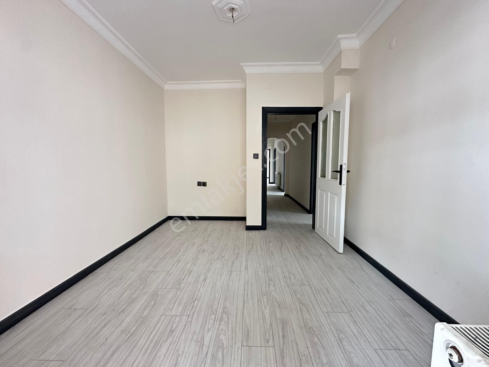 Fuat Çetin'den Anasaglığı Ve Pazar Yanı 1.kat Yapılı Masrafsız - Görsel 18