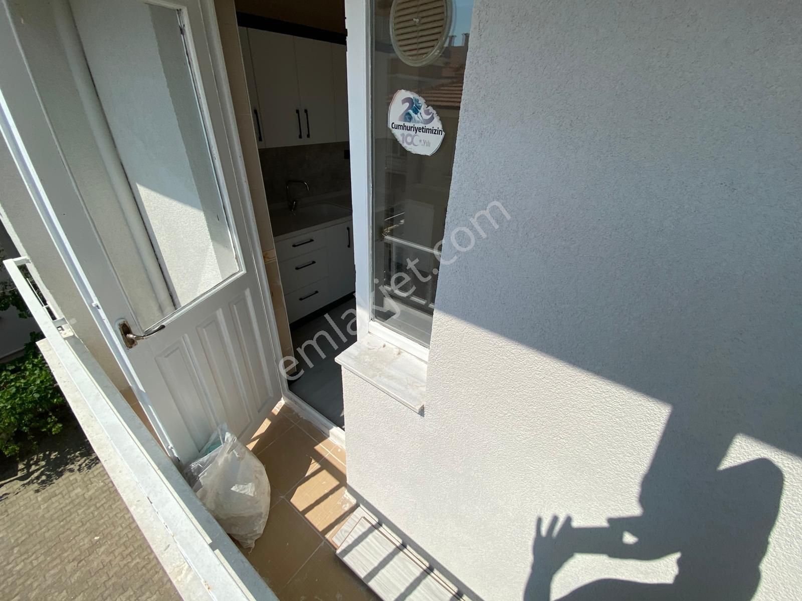 Fuat Çetin'den Anasaglığı Ve Pazar Yanı 1.kat Yapılı Masrafsız - Görsel 25