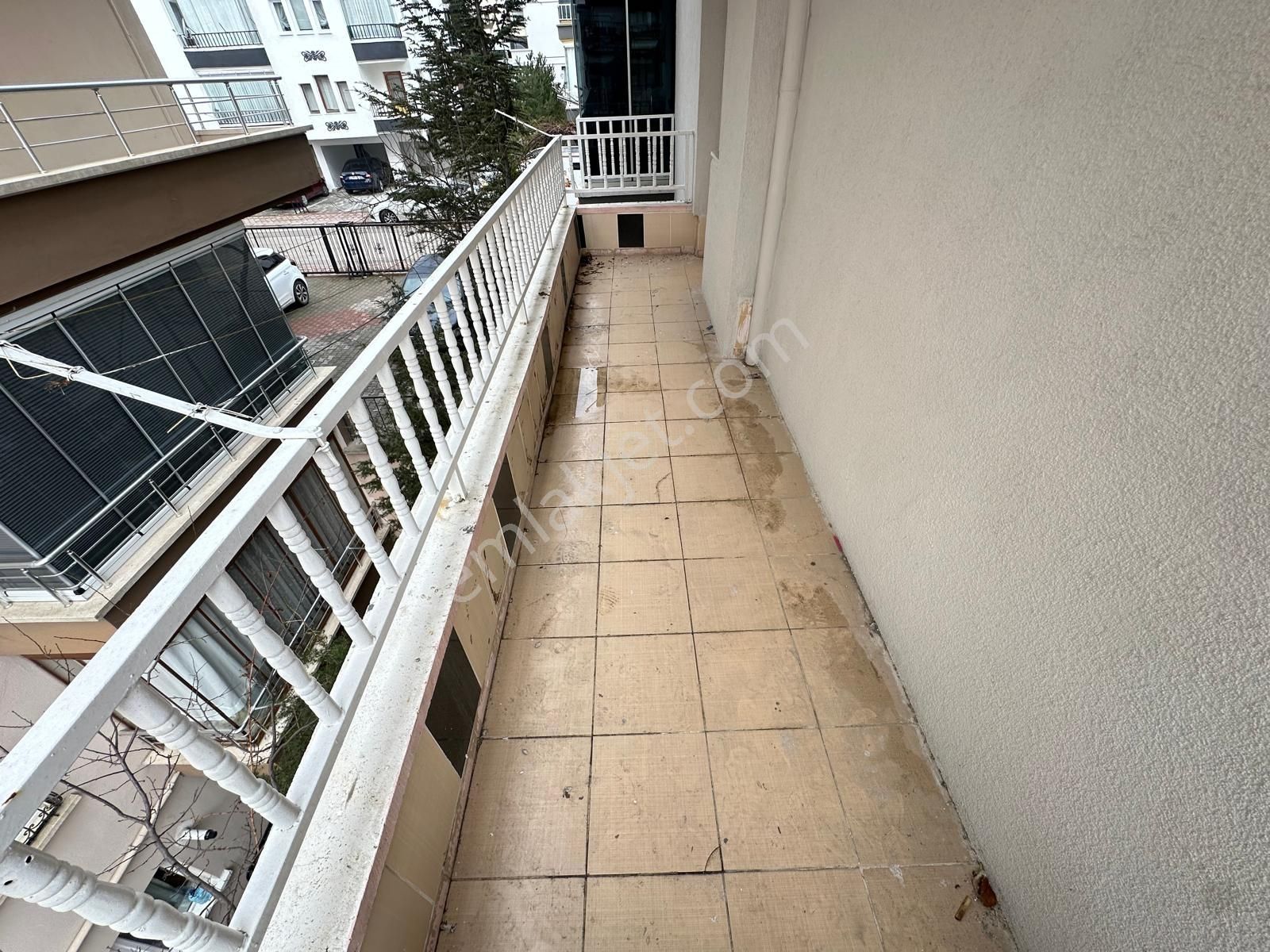 Fuat Çetin'den Anasaglığı Ve Pazar Yanı 1.kat Yapılı Masrafsız - Görsel 16