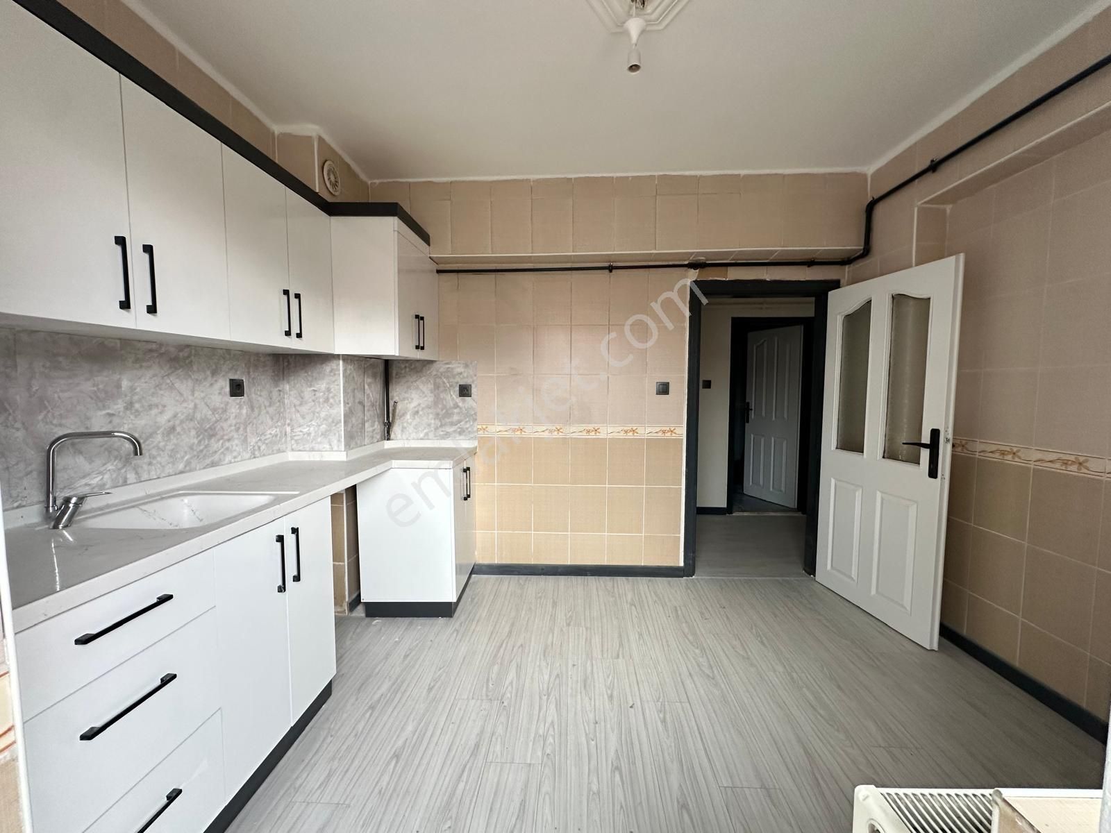 Fuat Çetin'den Anasaglığı Ve Pazar Yanı 1.kat Yapılı Masrafsız - Görsel 2