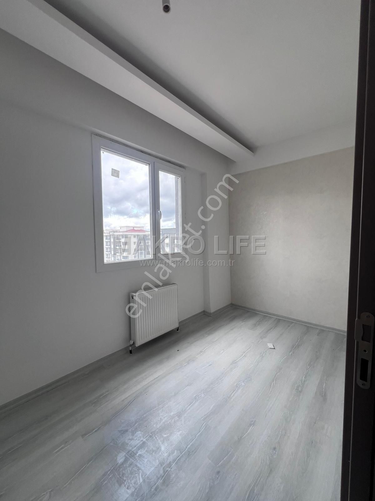Üçkuyular'da Zirve Yapıda Kiralık 2+1 Daire - Görsel 7