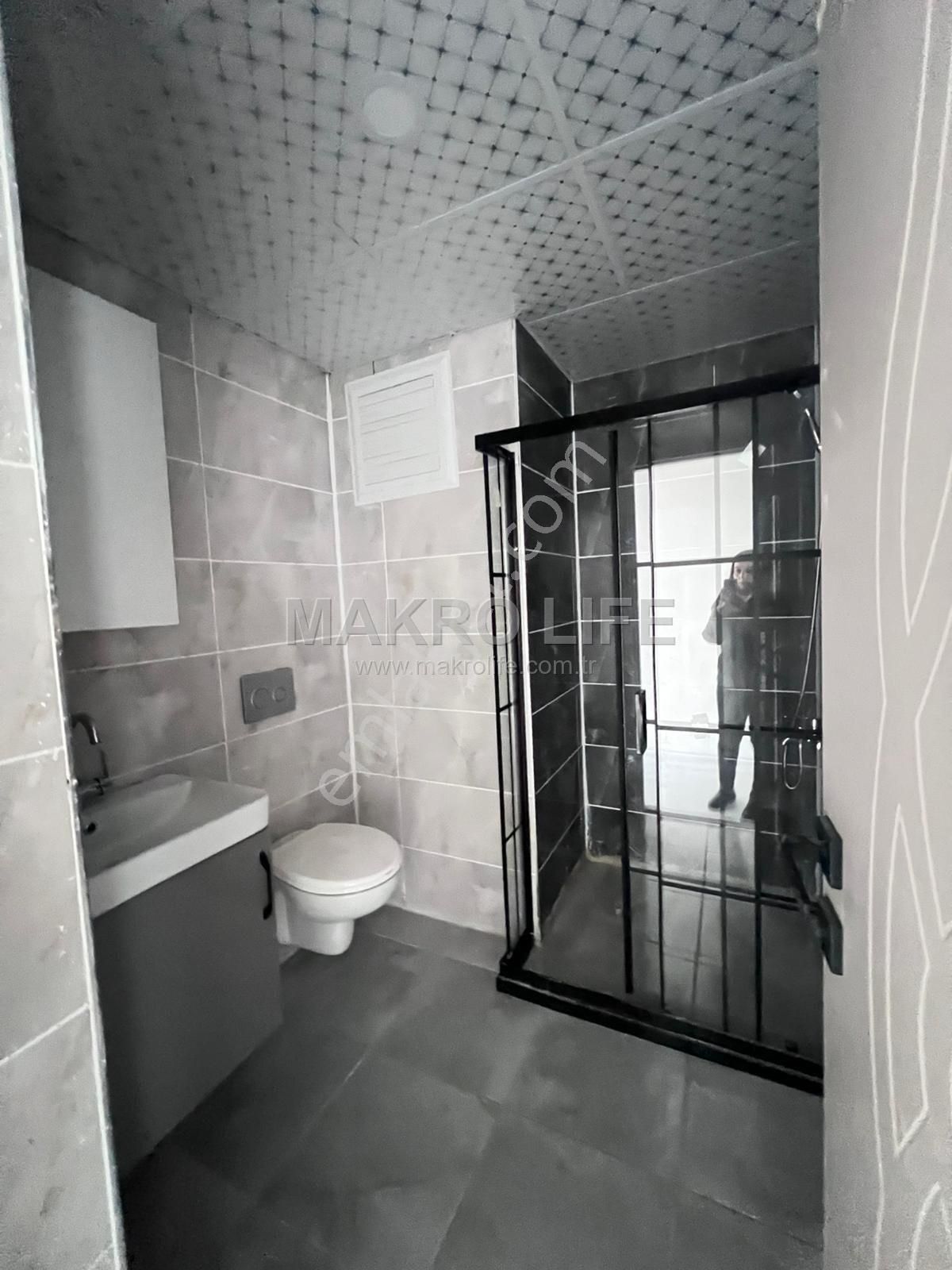 Üçkuyular'da Zirve Yapıda Kiralık 2+1 Daire - Görsel 9