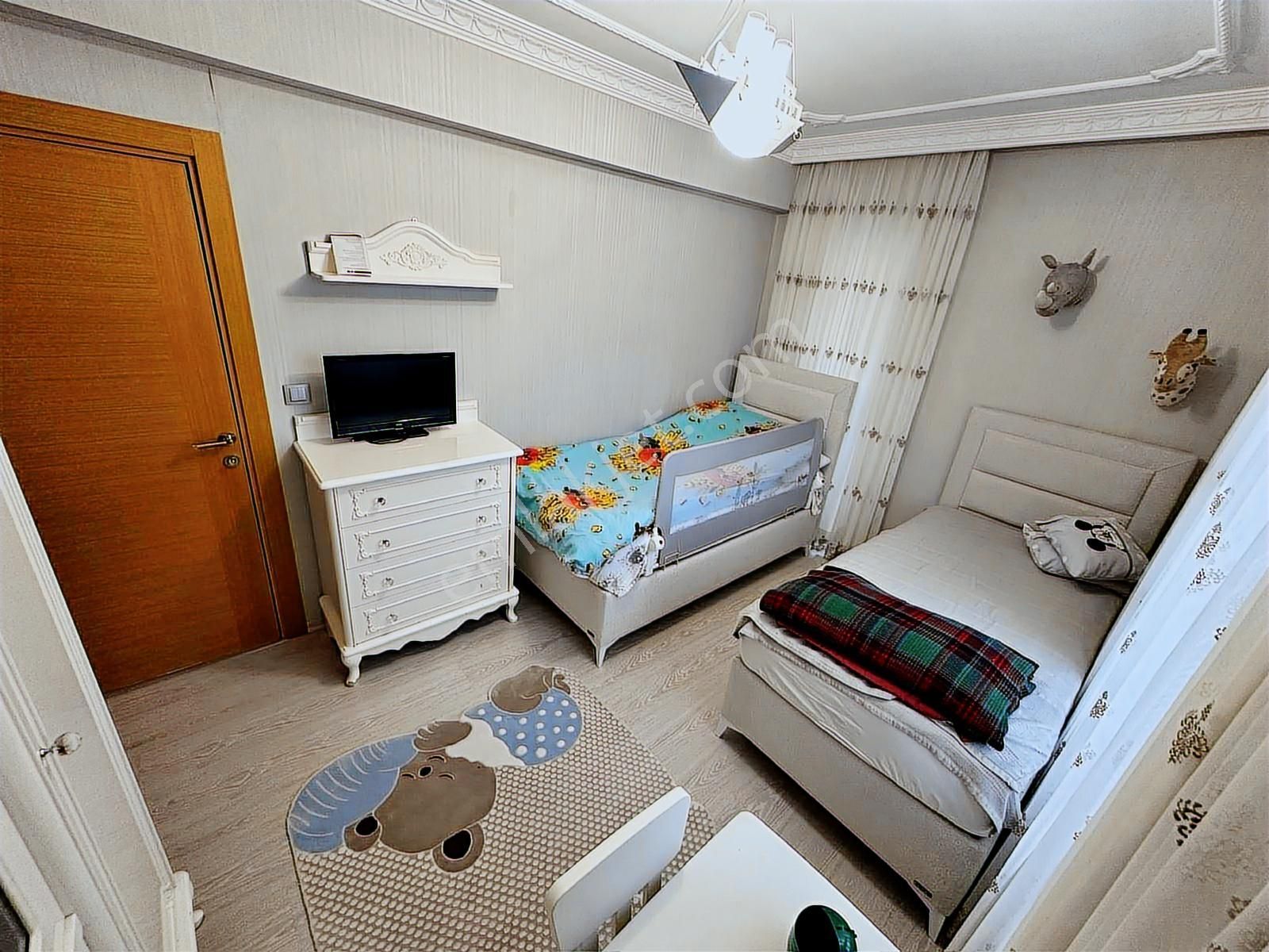 Fuat Çetin'den Ayvalı Merkez De 4+1 9.kat Ters Balkonlu Ank Man. - Görsel 4