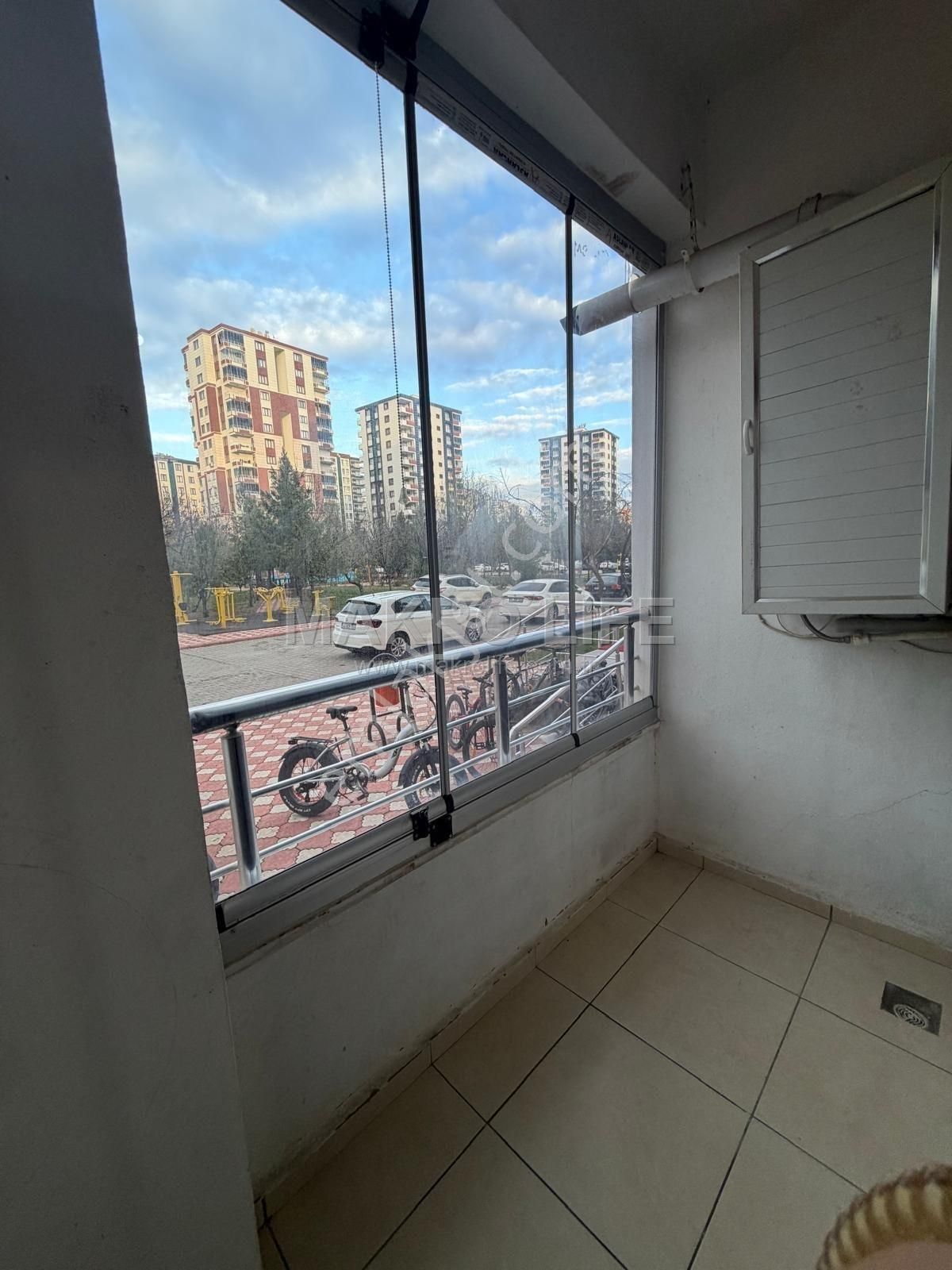 Radısson Otel Arkası 2+1 Fırsat Yatırımlık Daıre - Görsel 8