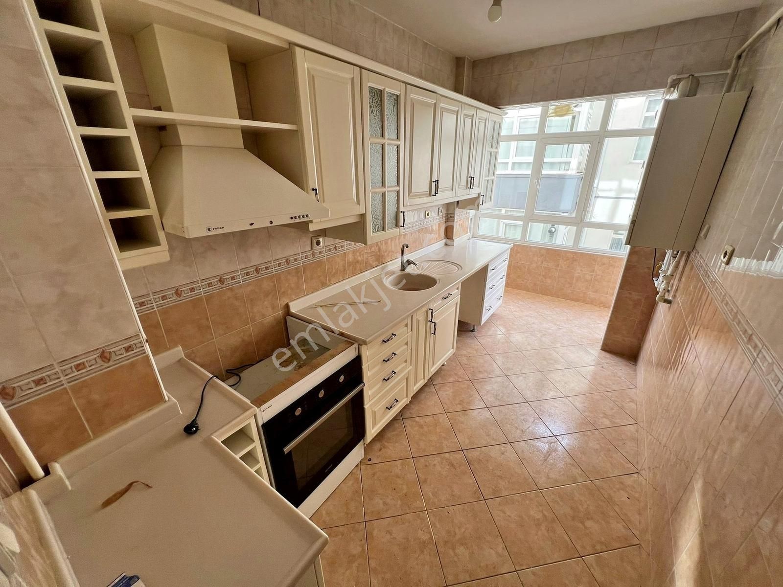 Fuat Çetin'den Etlik'in Kalbinde Cadde Üzeri Geniş Ferah 3+1 - Görsel 3