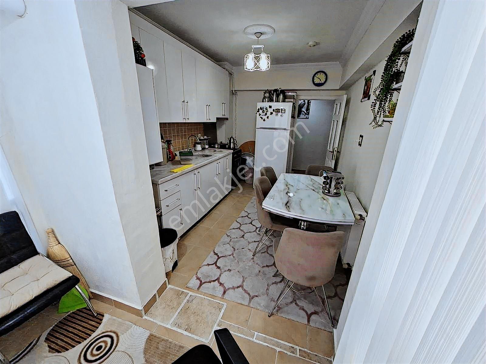 Fuat Çetin'den Yozgat Bulvarında Orta Kat Kacmaz 3+1 - Görsel 21