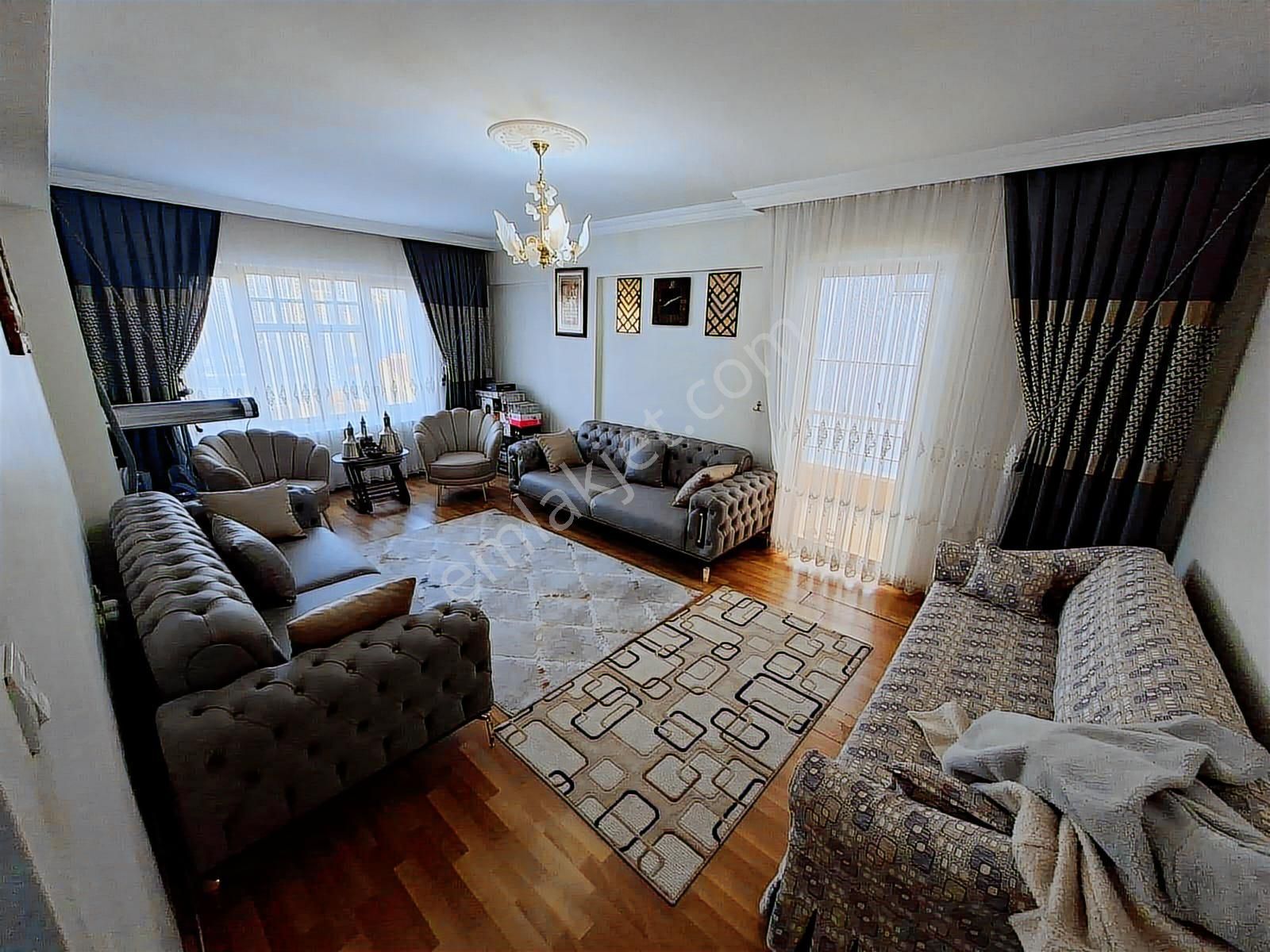 Fuat Çetin'den Yozgat Bulvarında Orta Kat Kacmaz 3+1