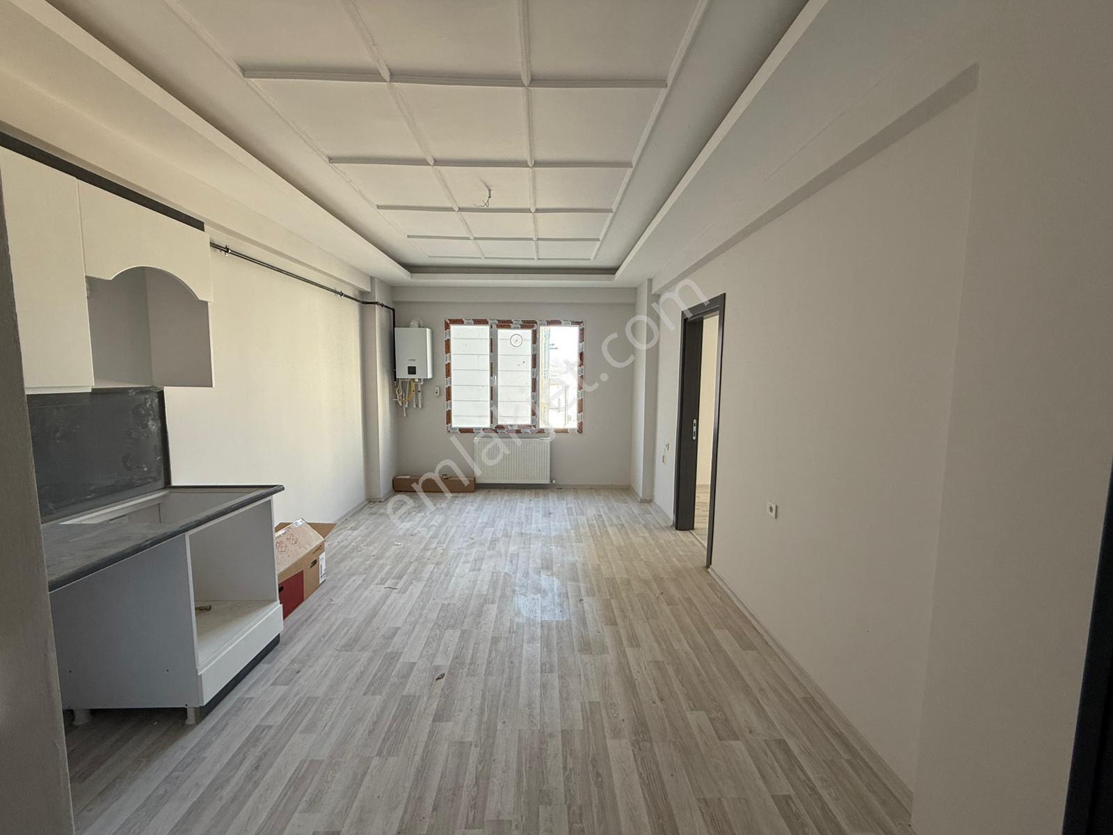 Murat Emlaktan Mardin Eğt Ve Arş Hastanesi Yanı 1+1 Dairemiz Kiralıktır - Görsel 3