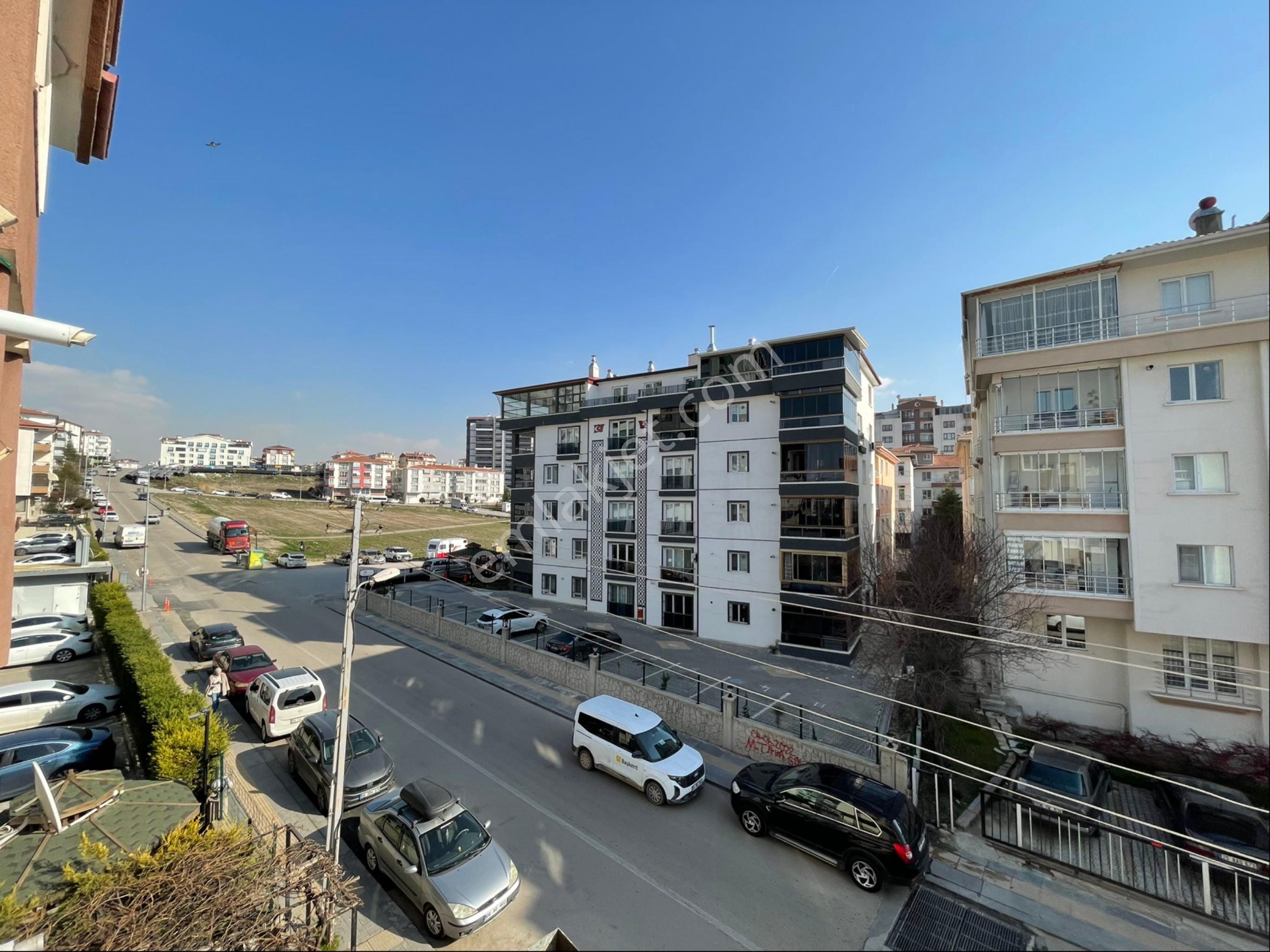 Ns Prestij Den Piyade Mah Mahir Başer İöo Yanı Ara Kat Daire