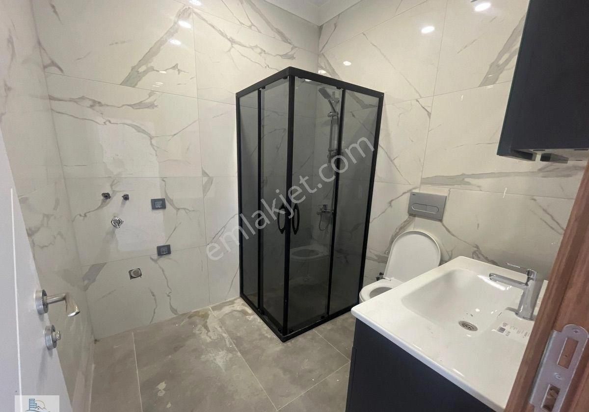 Didim Efeler Mahallesinde Havuzlu Site İçerisinde 3+1ayrı Mutfak Dubleks Daire - Görsel 18