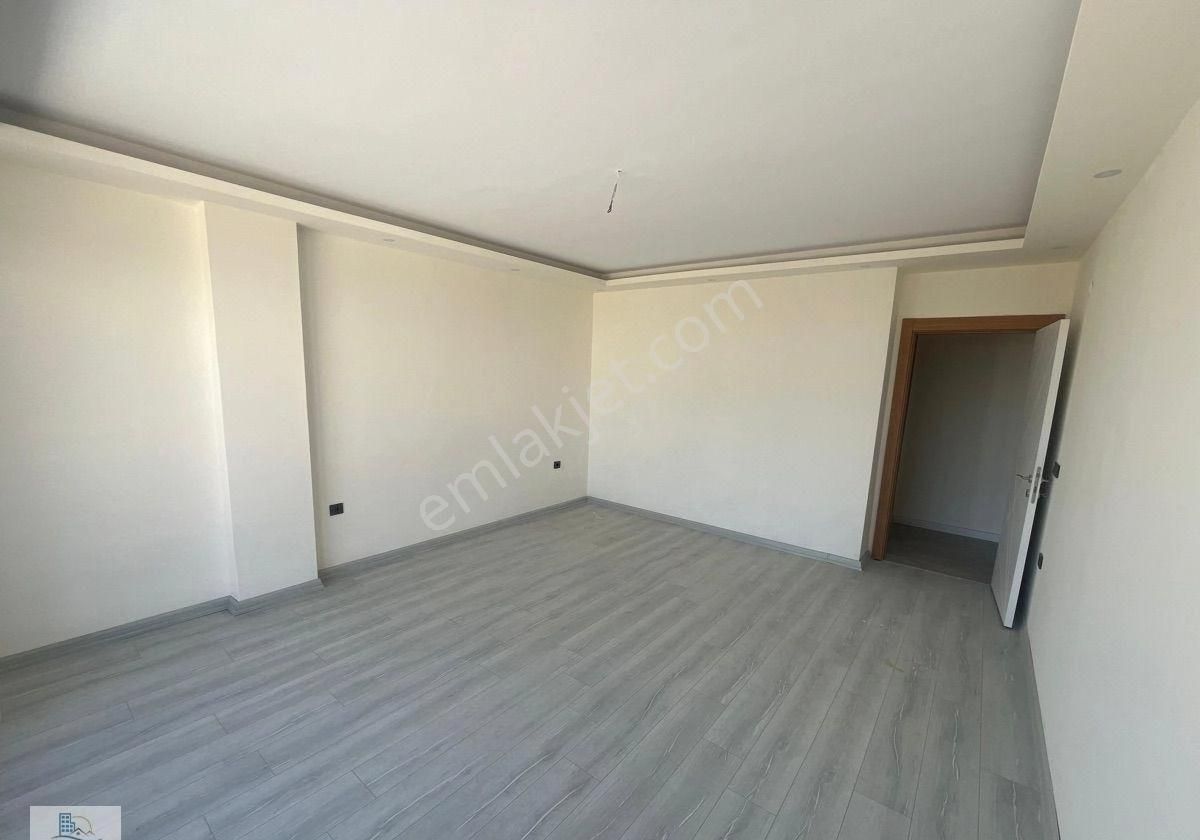 Didim Efeler Mahallesinde Havuzlu Site İçerisinde 3+1ayrı Mutfak Dubleks Daire - Görsel 16