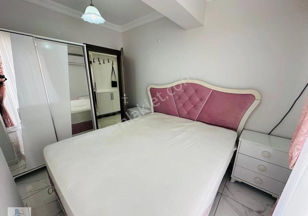 Didim Efeler Mahallesinde Köşe Konumlu Deniz Manzaralı Eşyalı 3+1 Dubleks Daire - Görsel 7