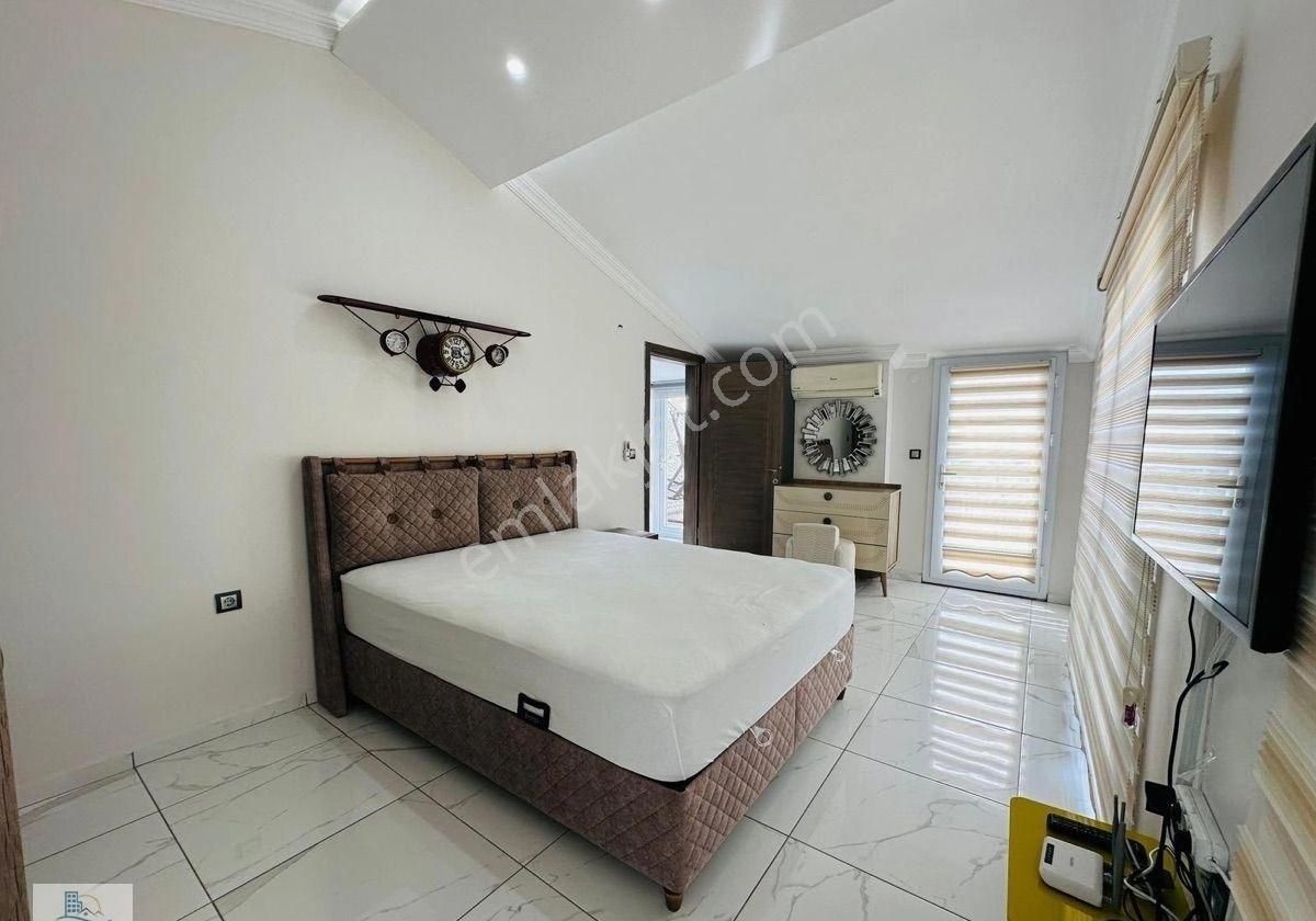 Didim Efeler Mahallesinde Köşe Konumlu Deniz Manzaralı Eşyalı 3+1 Dubleks Daire - Görsel 21