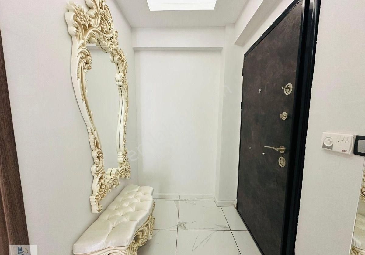 Didim Efeler Mahallesinde Köşe Konumlu Deniz Manzaralı Eşyalı 3+1 Dubleks Daire - Görsel 11