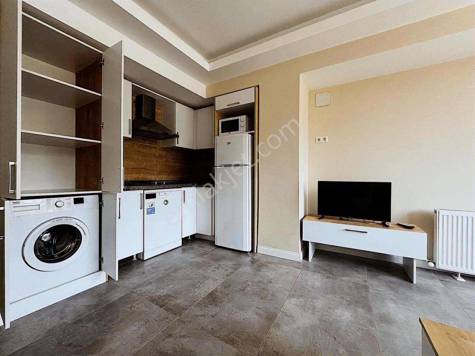 Yaşam Gayrimenkulden Havuzlu Sitede Kiralık Eşyalı 1+1 Daire - Görsel 16