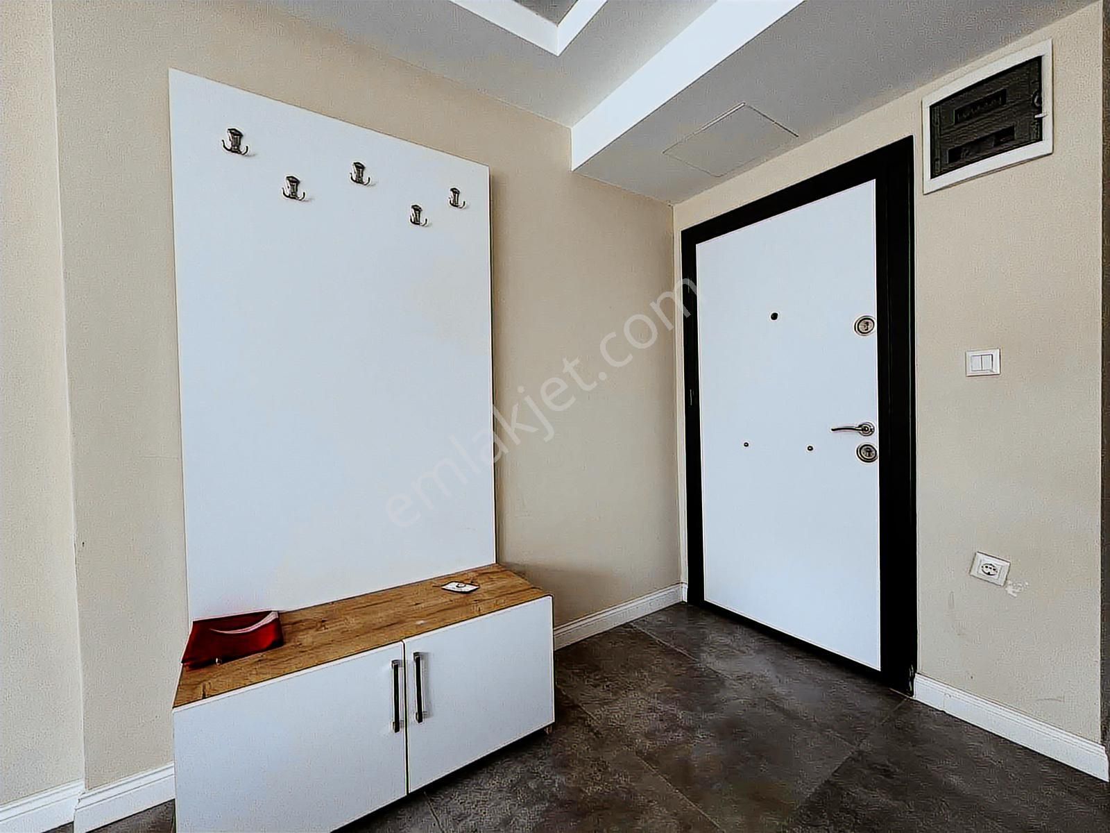 Yaşam Gayrimenkulden Havuzlu Sitede Kiralık Eşyalı 1+1 Daire - Görsel 18