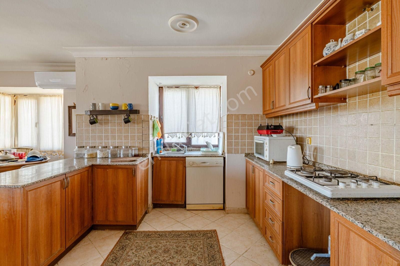 Bodrum Bitez'de Denize Yürüme Mesafesinde Üst Kat Daire - Görsel 13