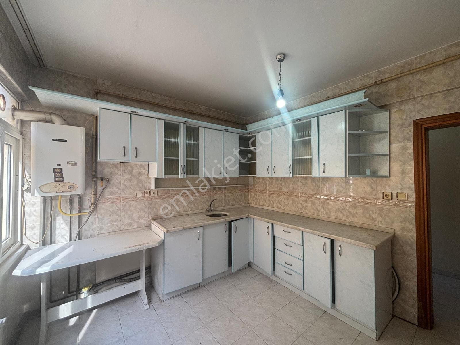 Maltepe Fındıklıda 3+1 Oldukça Geniş Satılık Dairemiz - Görsel 6