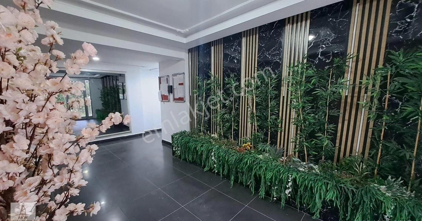 Esenyurt Barbaros Hayrettin Paşa'da Site İçinde, Eşyalı, Metrobüse Yakın 1+1 Kiralık Daire - Görsel 30