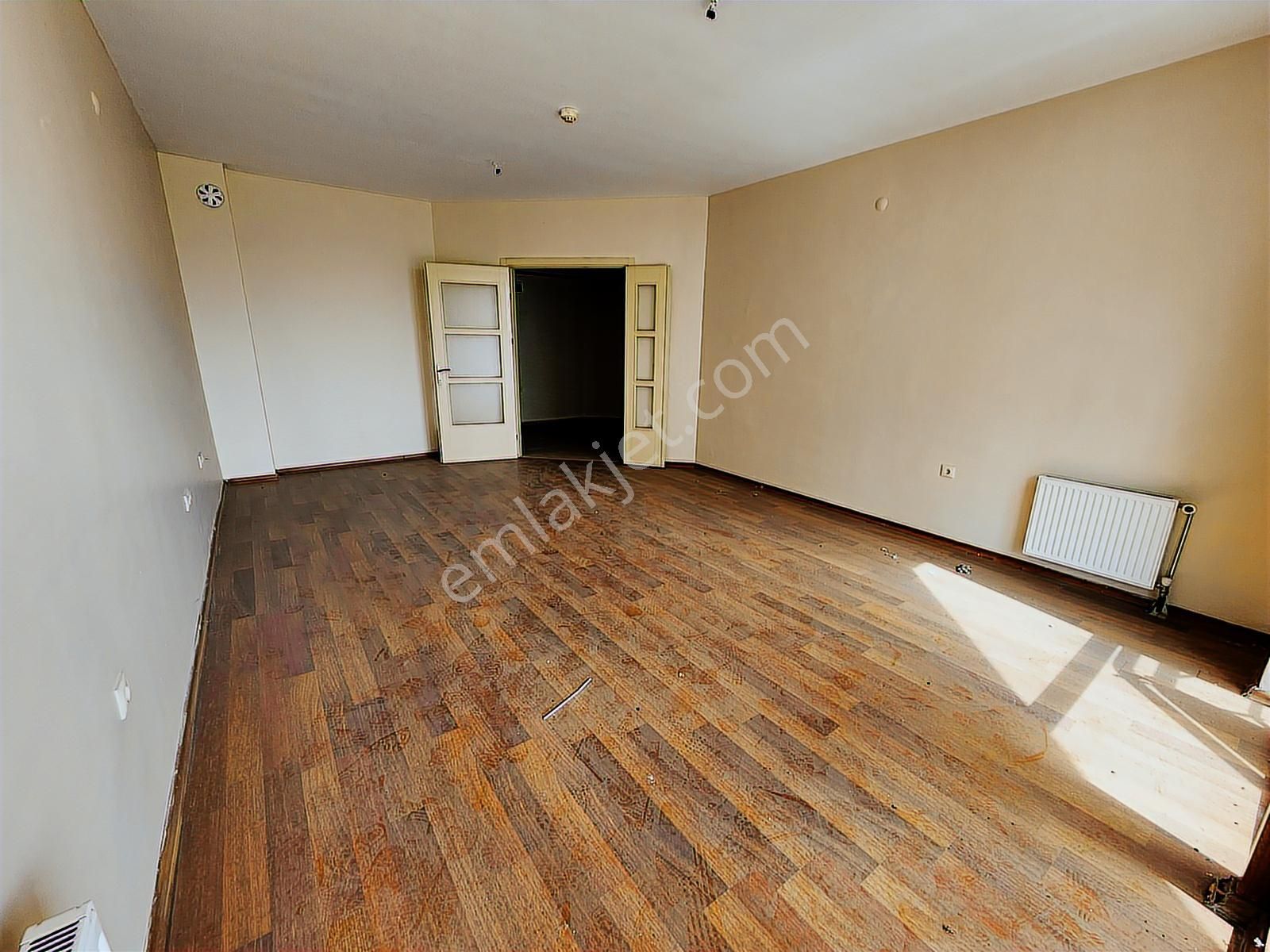 Güler^den Keçiörende 1.katta 3+1 120m2 Güney 21bin Kiracılı Manz - Görsel 5