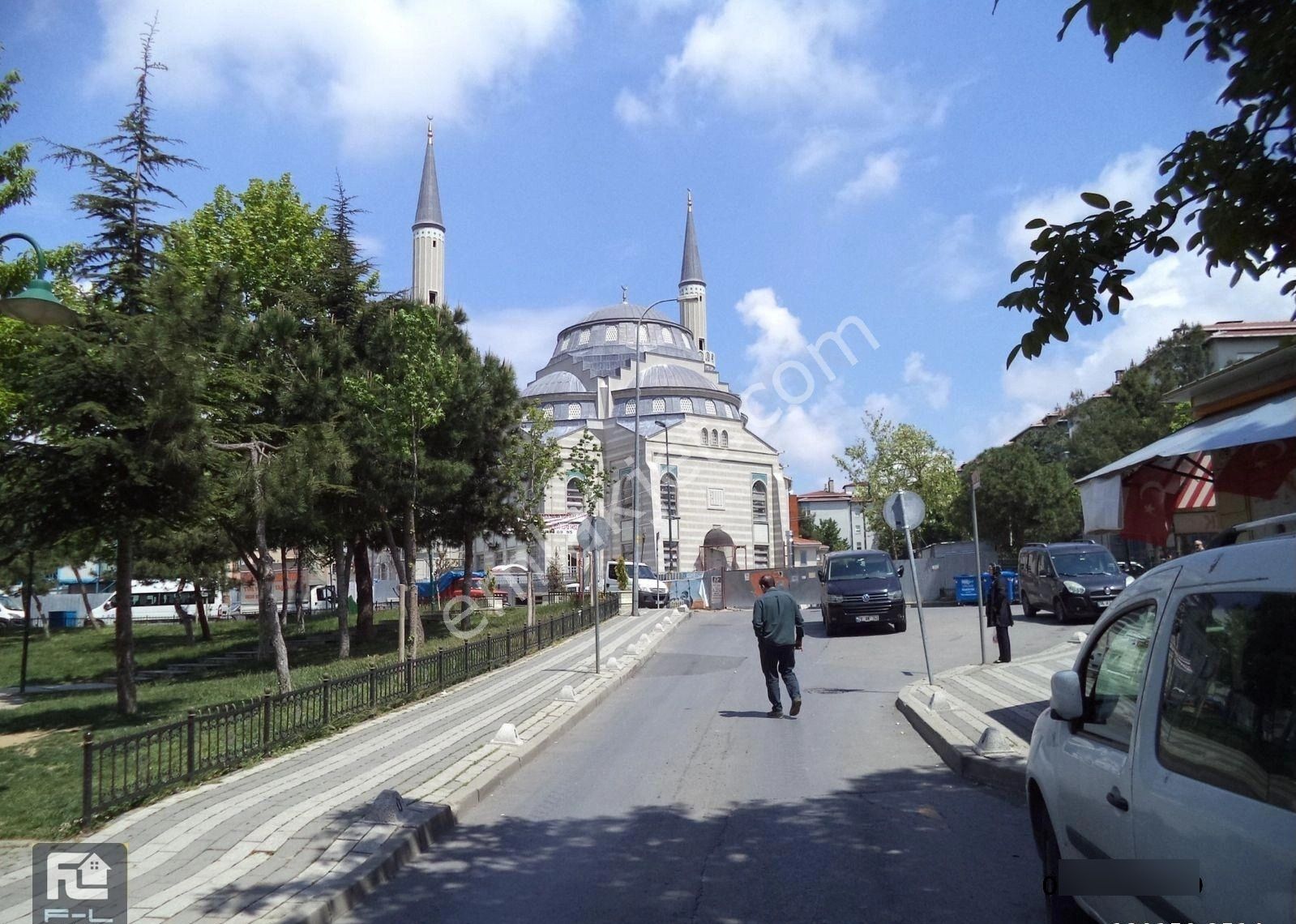 F-l Emlaktan Bulgurlu Metro Yakını Erkek Bekara Uygun Oda Paylaşımı Tek Oda! - Görsel 5