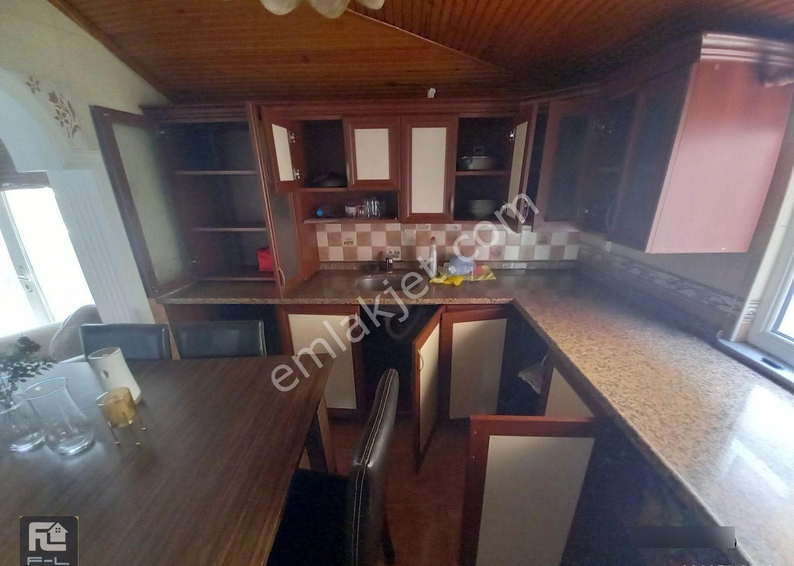 F-l Emlak Emaar Avm Libadiye Dsi Yakını 1+1 Çatı Teraslı Eşyalı - Görsel 4