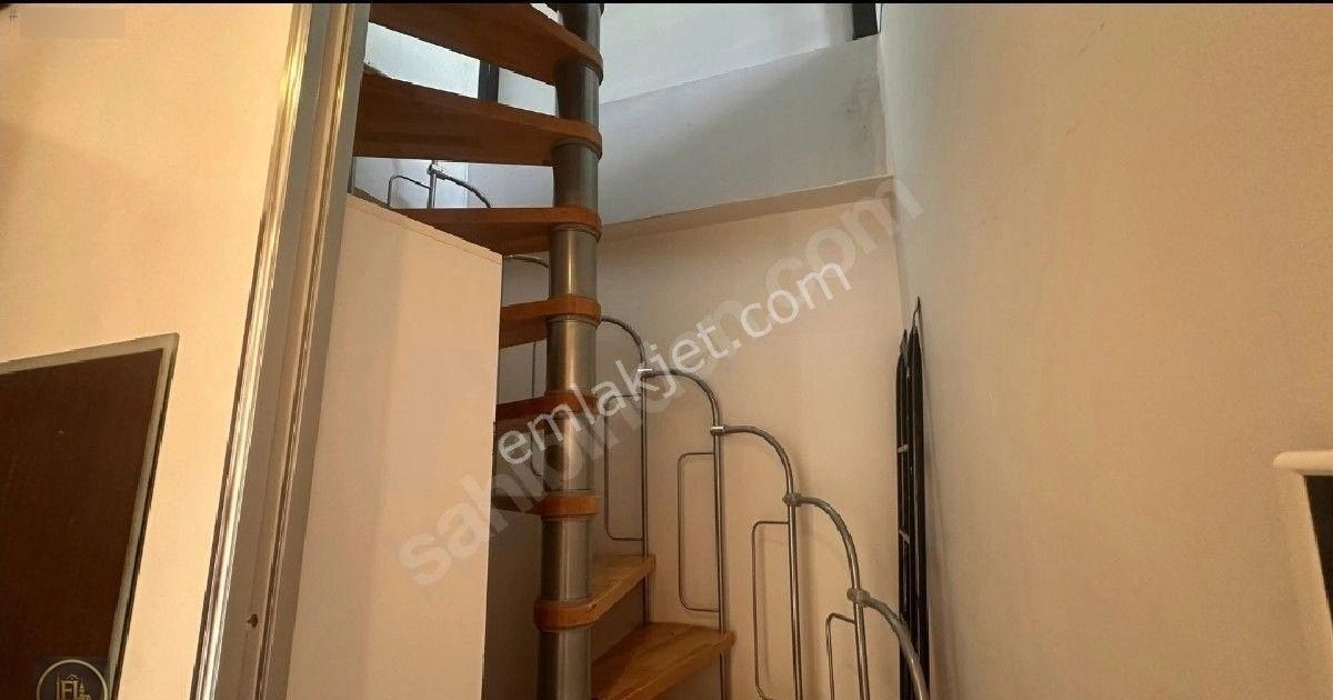 F-l Den Bulgurlu Metroya Yürüme Mesafesinde Dubleks - Görsel 17