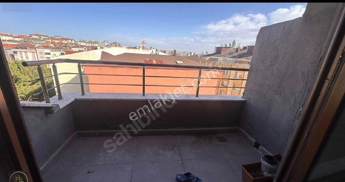 F-l Den Bulgurlu Metroya Yürüme Mesafesinde Dubleks - Görsel 4