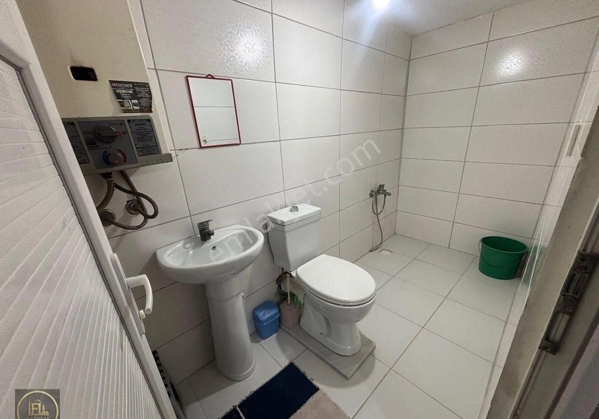 F-l Emlaktan Emmar Avm Yakını Eşyalı 1+0 Stüdyo Daire - Görsel 3