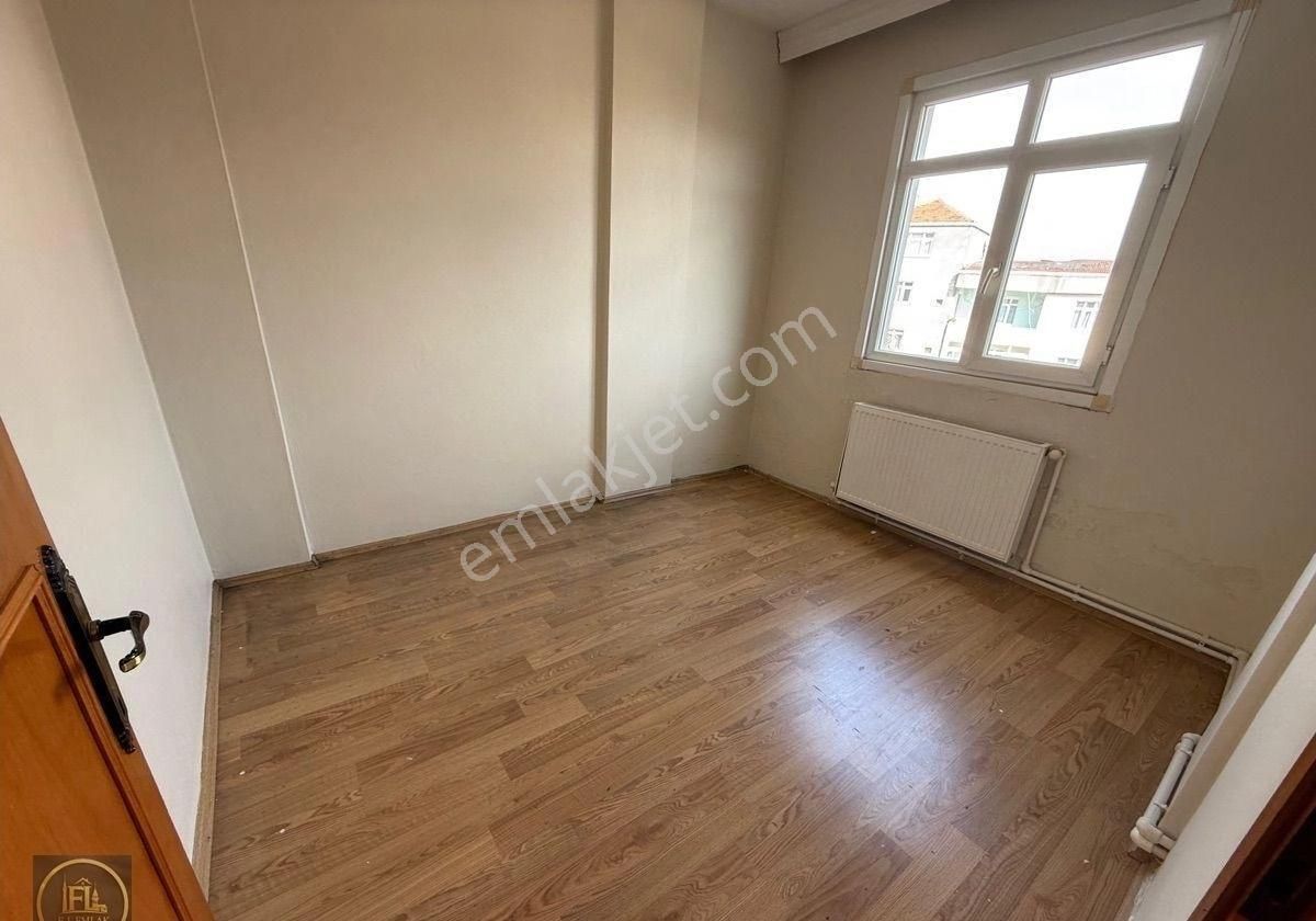 Fl Emlaktan Çamlıca Cami Yakını 2+1 Arakat - Görsel 12