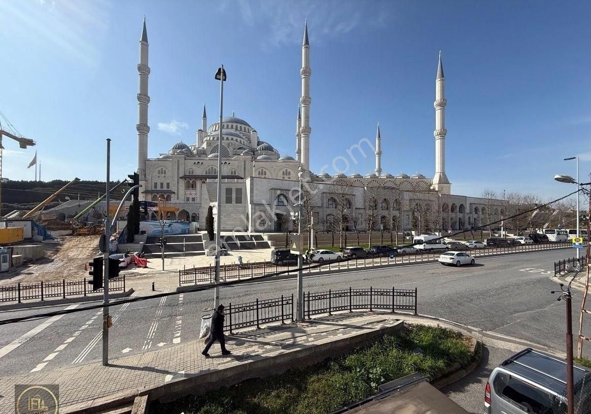 Fl Emlaktan Çamlıca Cami Yakını 2+1 Ön Cephe Arakat