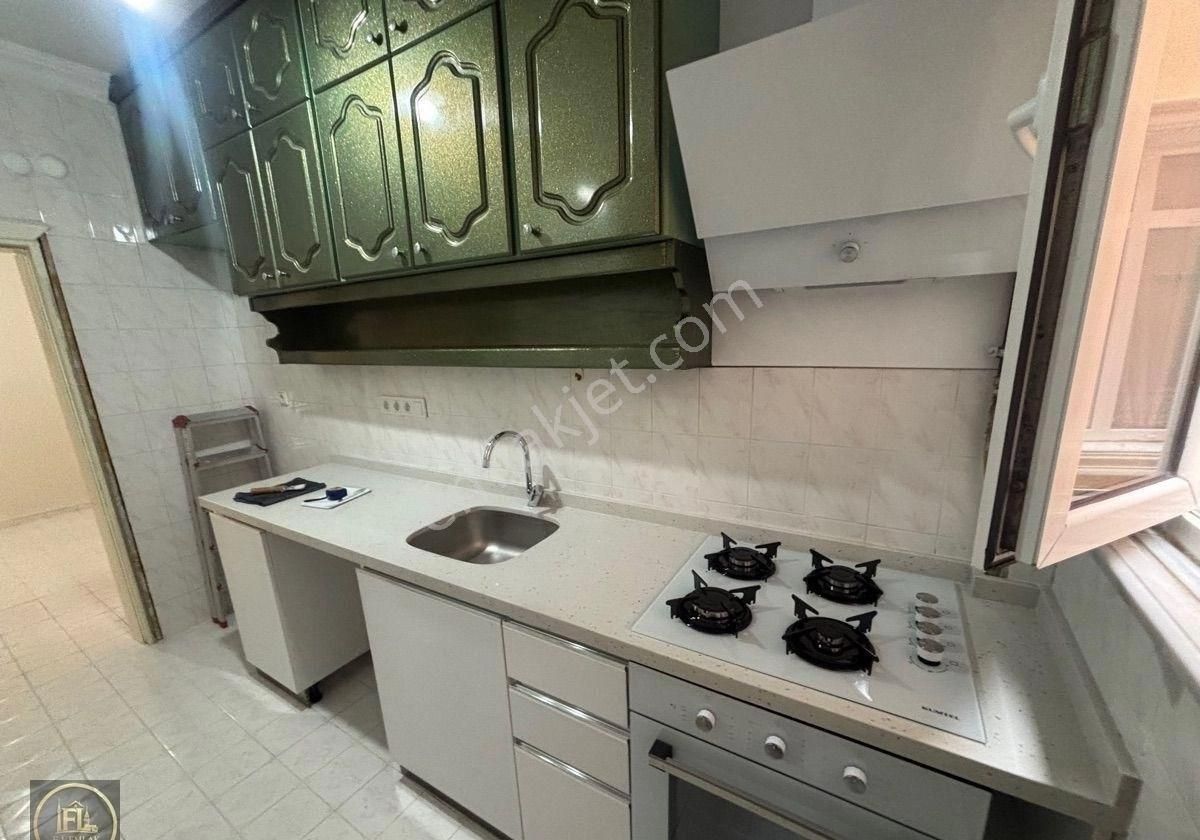 F-l Emlaktan Emmar Avm Yakını 2+1 Geniş Daire Aileye Uygun - Görsel 22