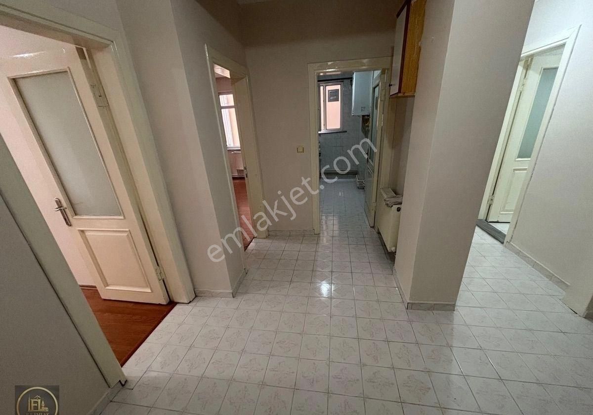 F-l Emlaktan Emmar Avm Yakını 2+1 Geniş Daire Aileye Uygun - Görsel 3